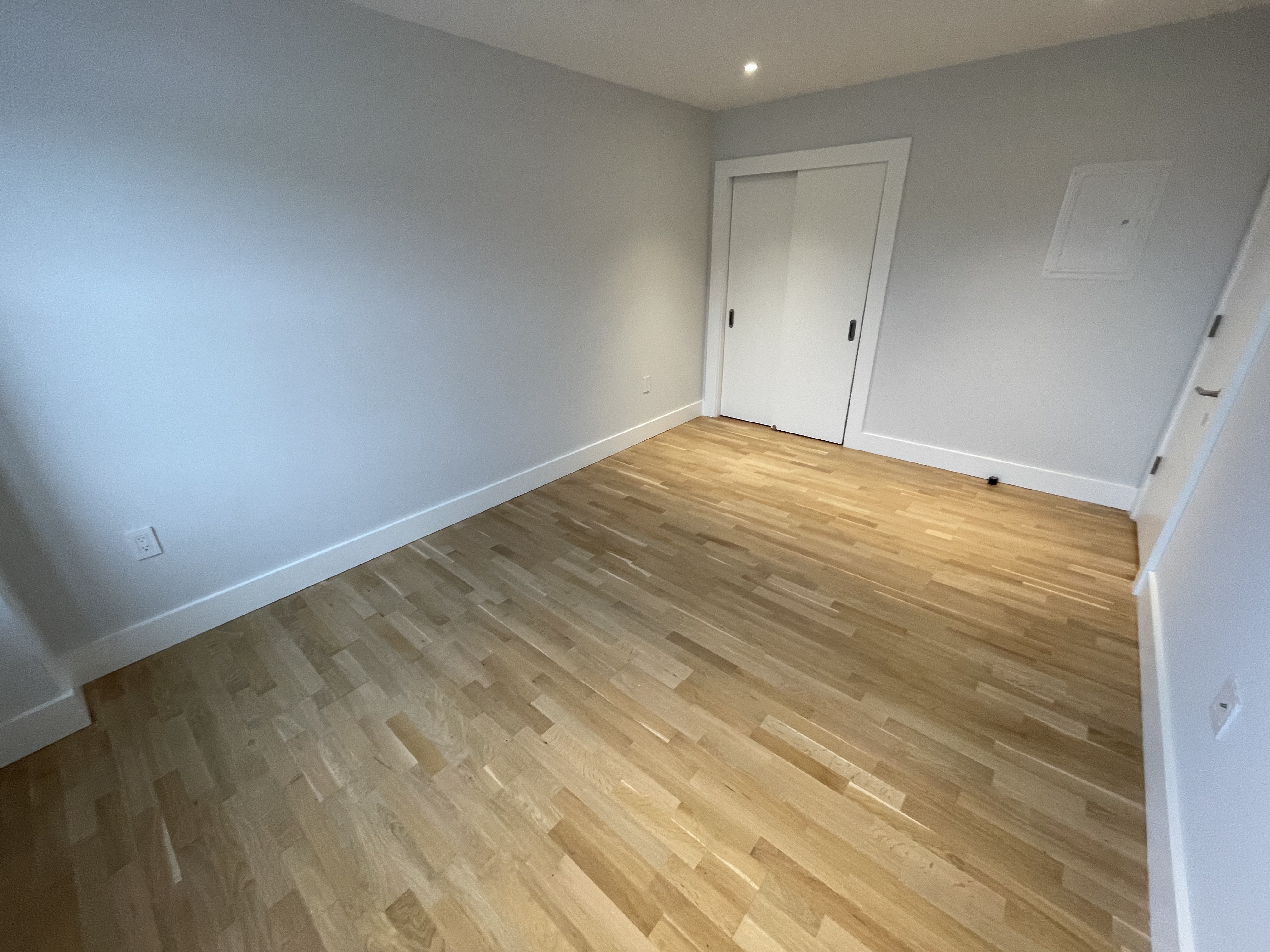 1410 Columbia Rd, South Boston