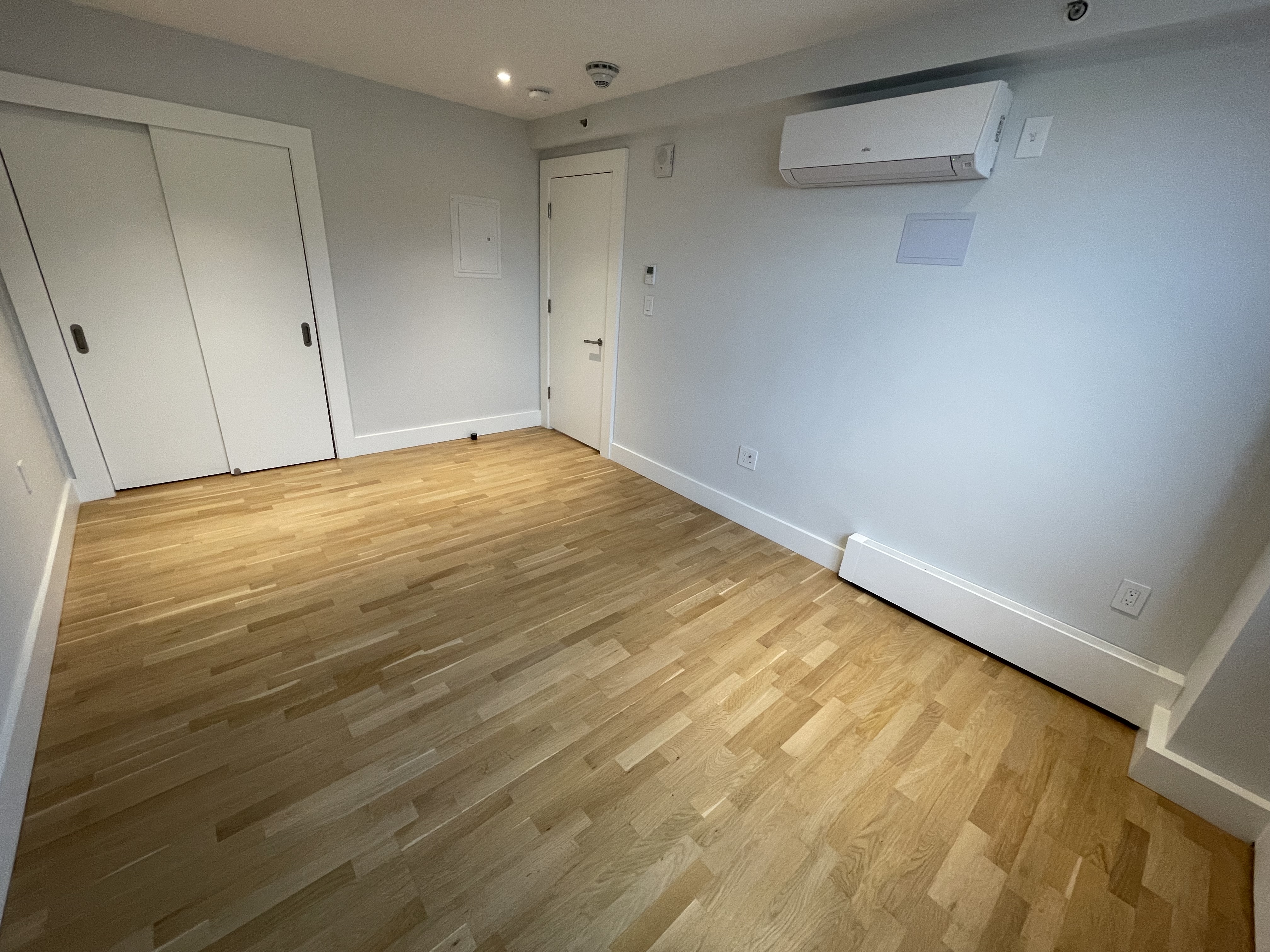 1410 Columbia Rd, South Boston