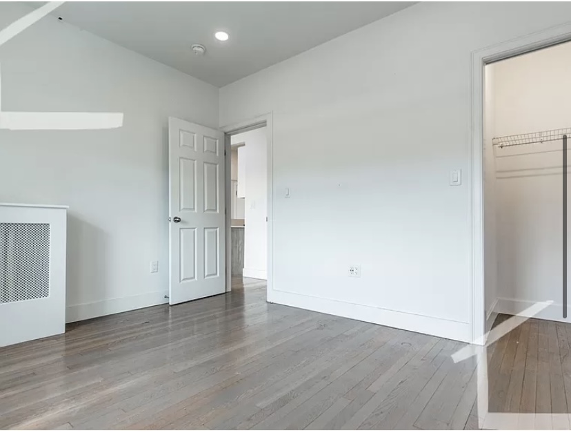 11 Peterborough St, Fenway