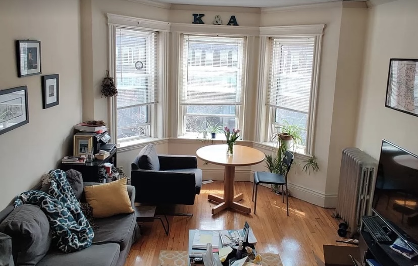 109 Queensberry St, Fenway