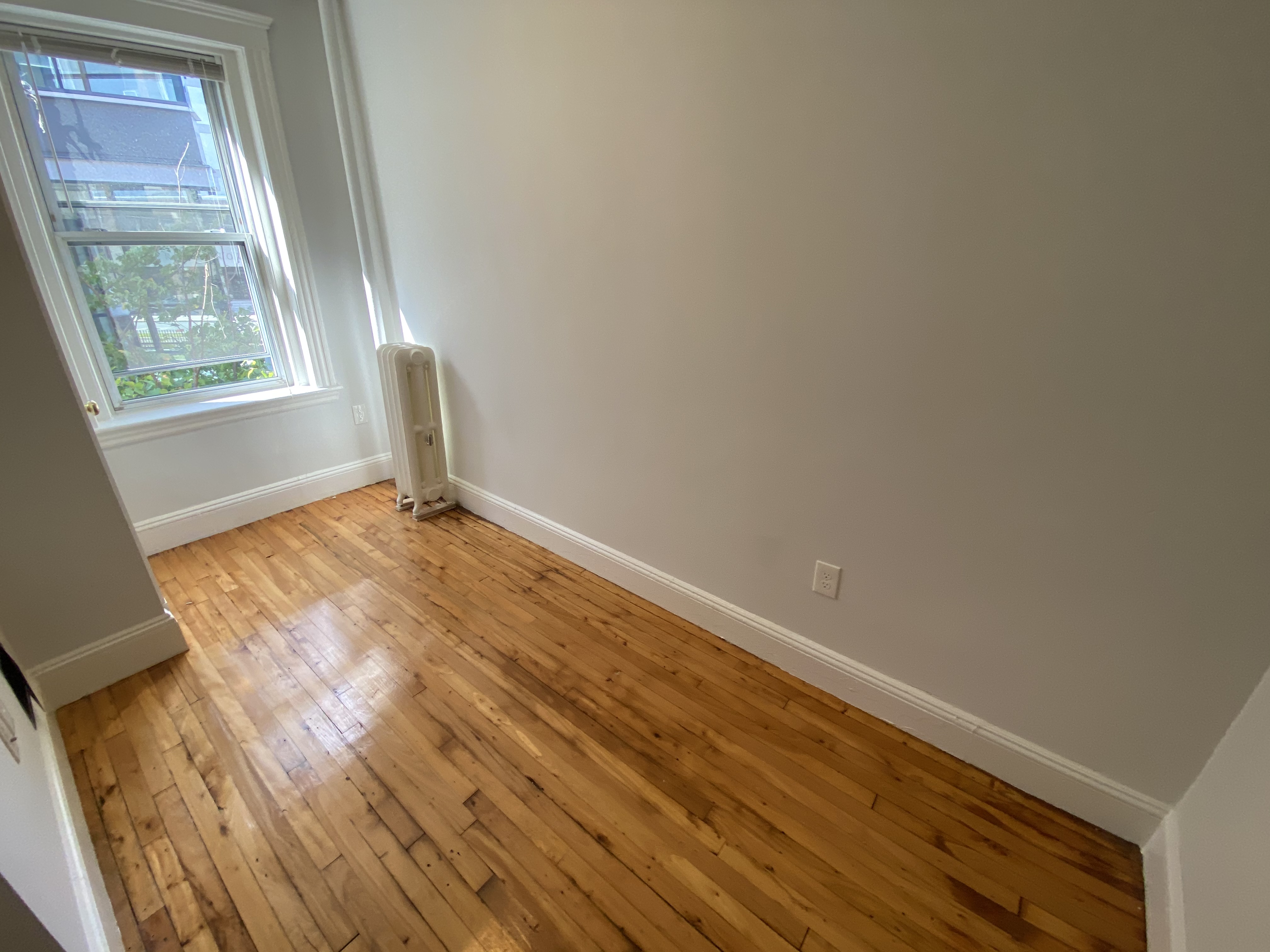 49 Worthington St, Roxbury