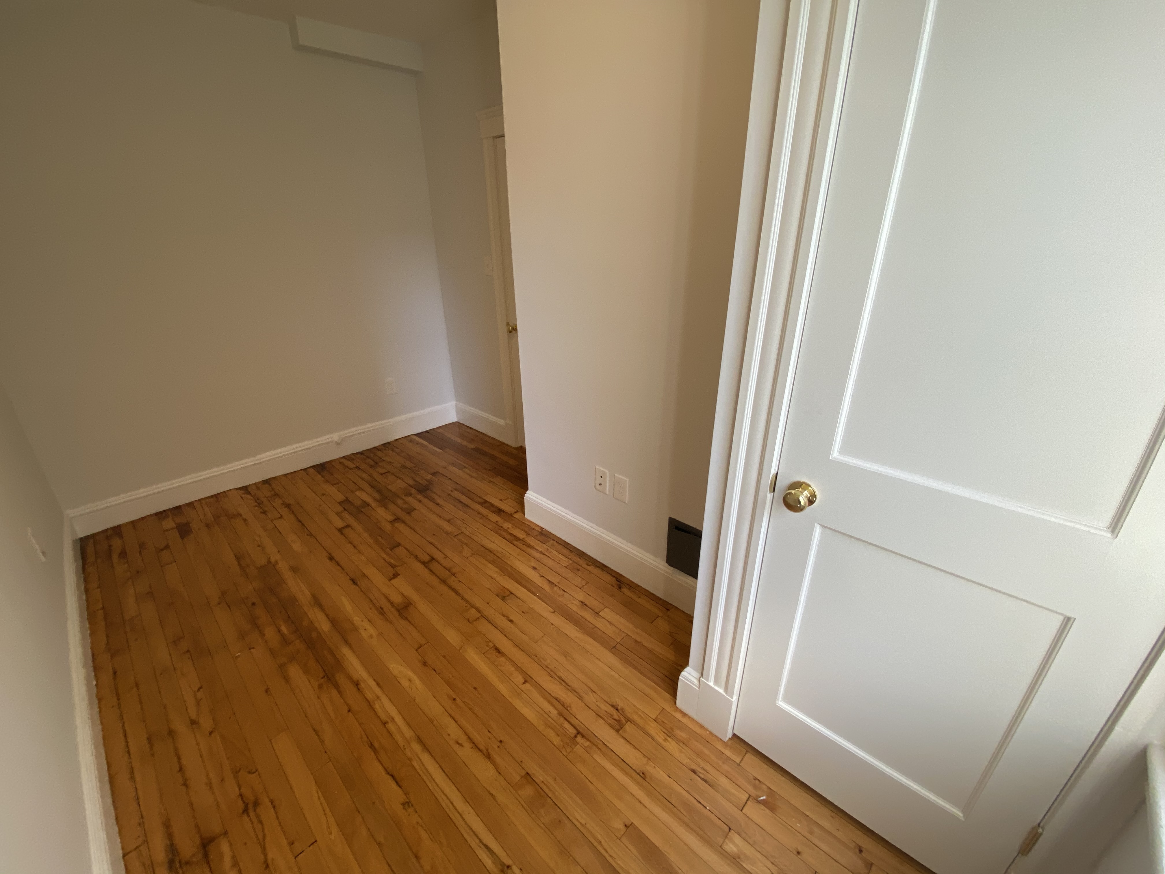 49 Worthington St, Roxbury