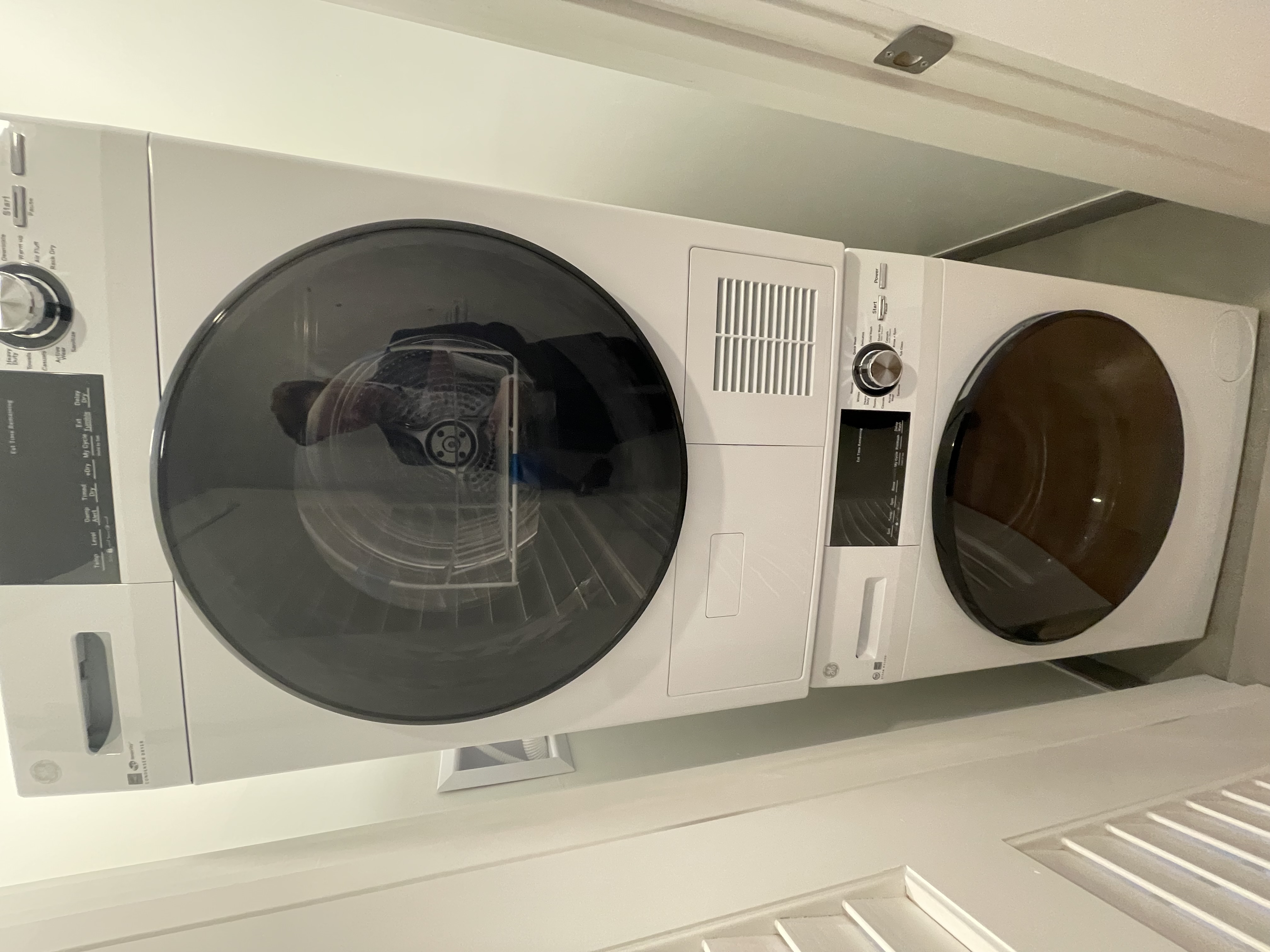 1410 Columbia Rd, South Boston