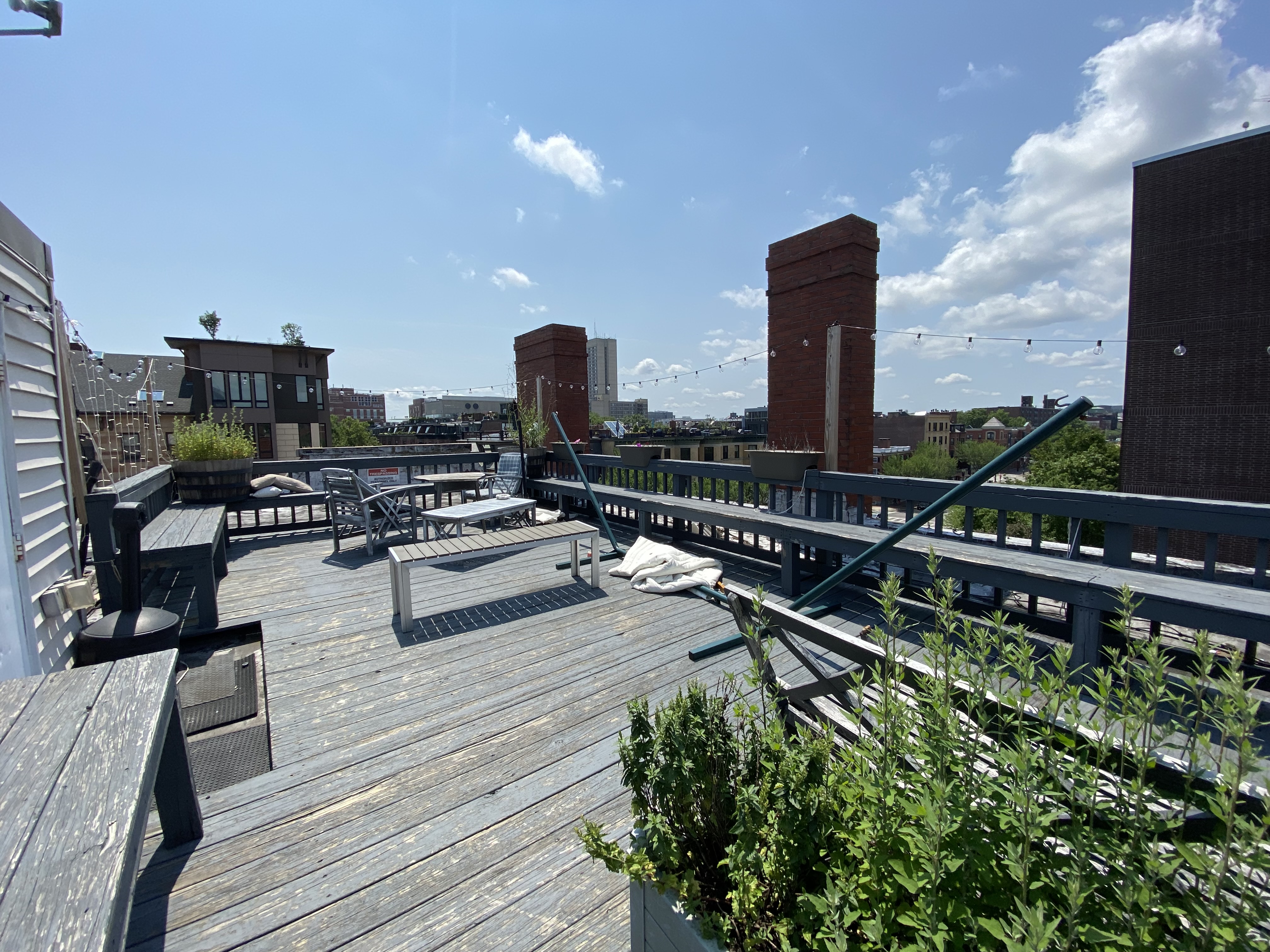 1677 Washington St, South End