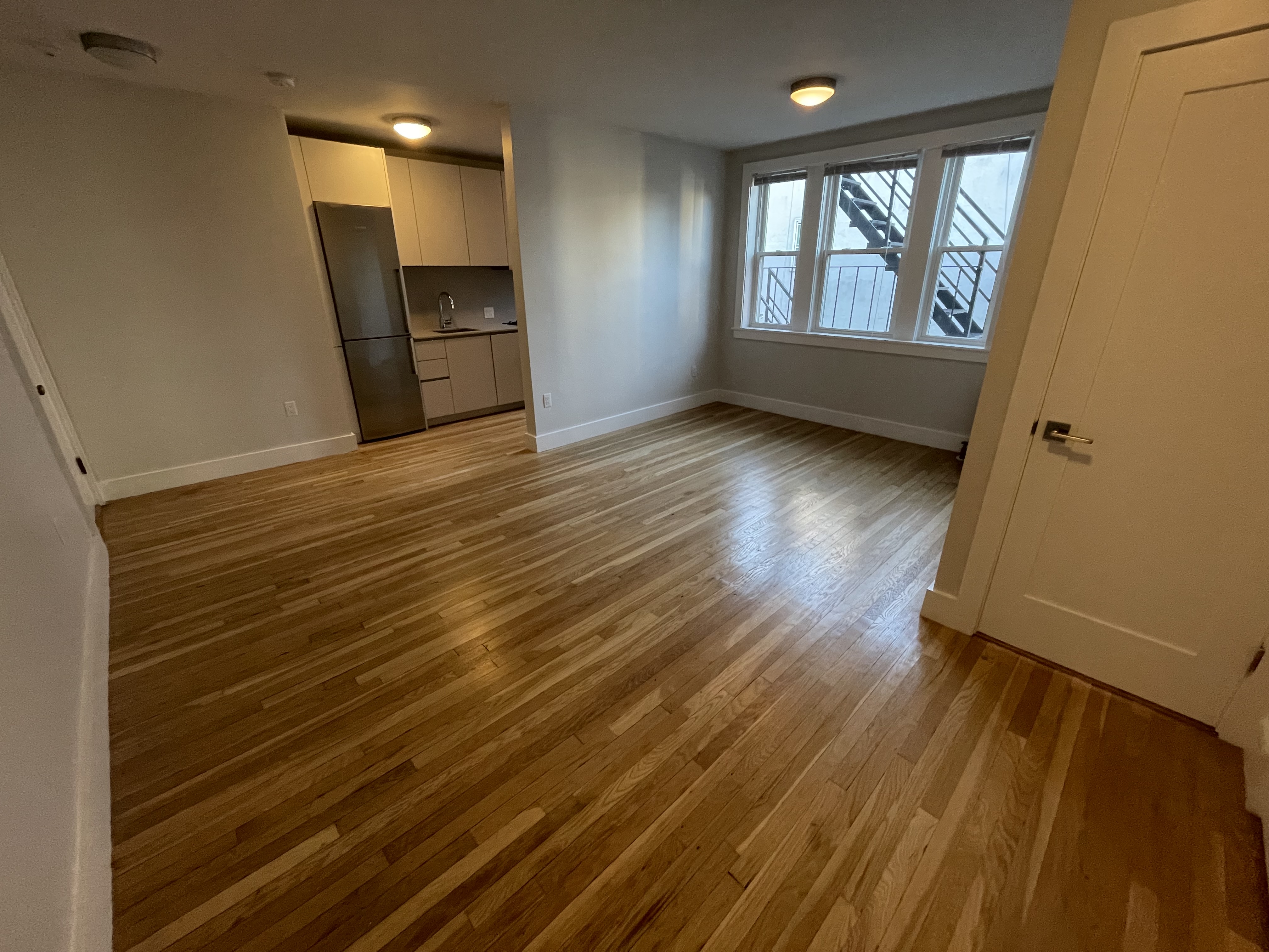 136 Highland Ave, Winter Hill