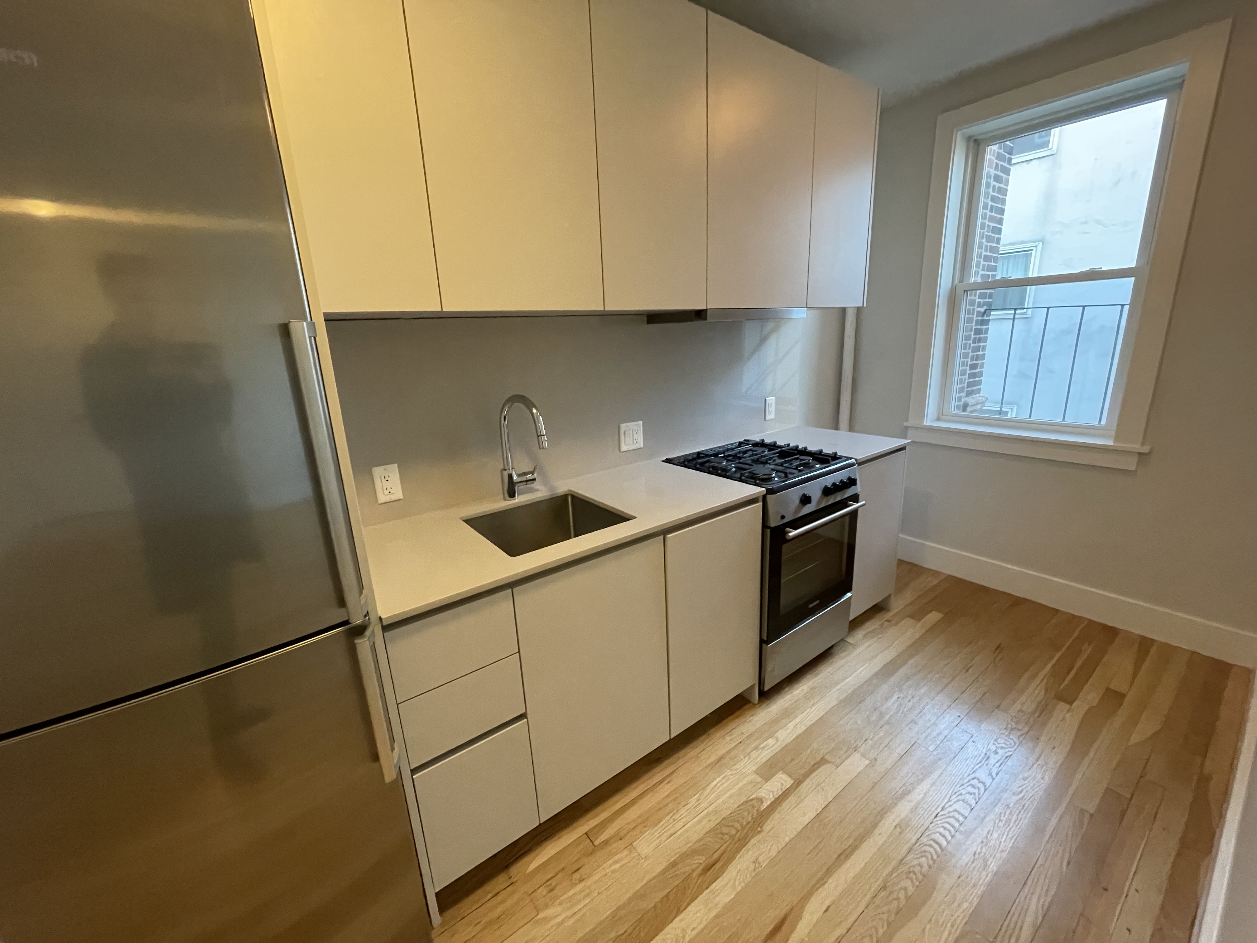 136 Highland Ave, Winter Hill