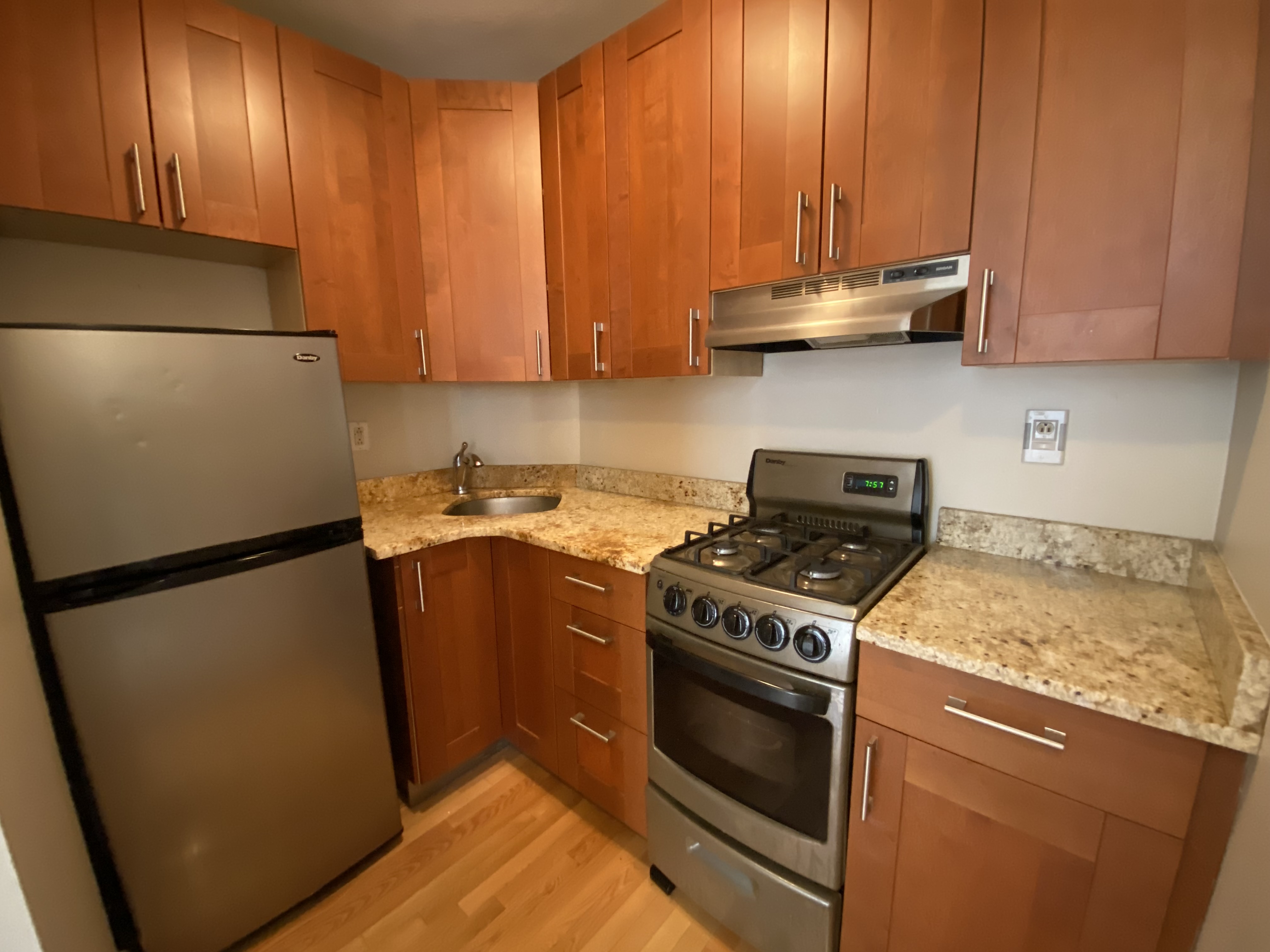 54 Burbank St, Fenway