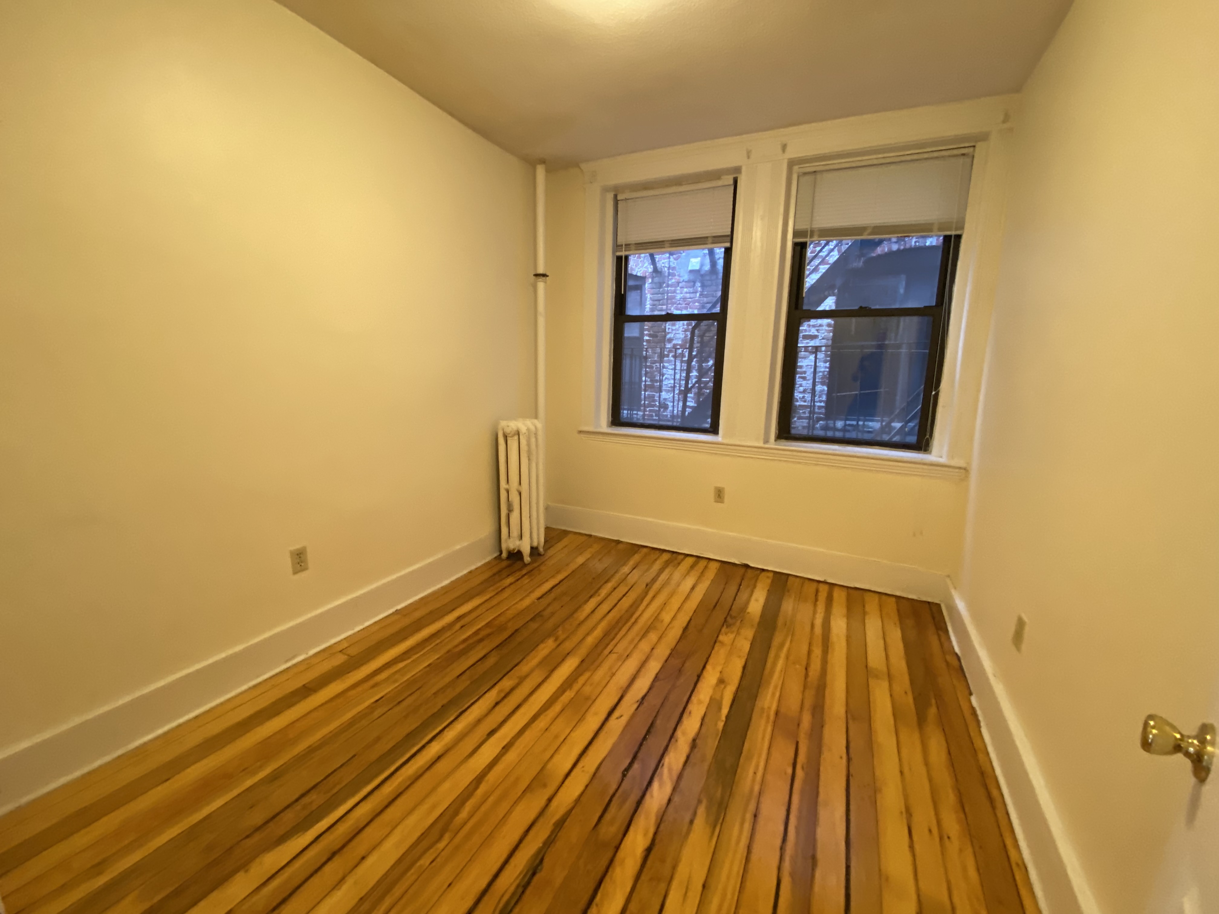 54 Burbank St, Fenway