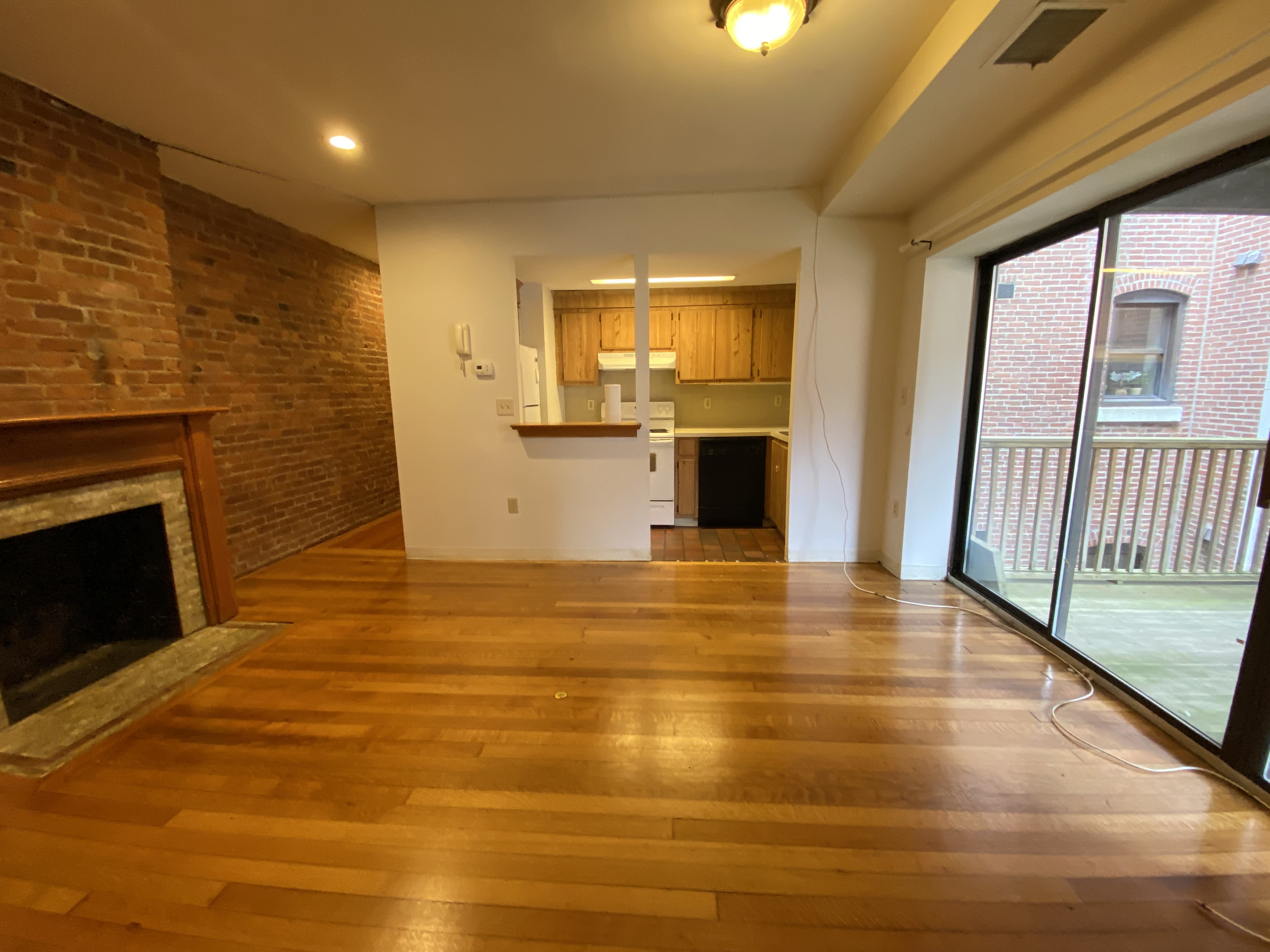 111 Gainsborough St, Fenway