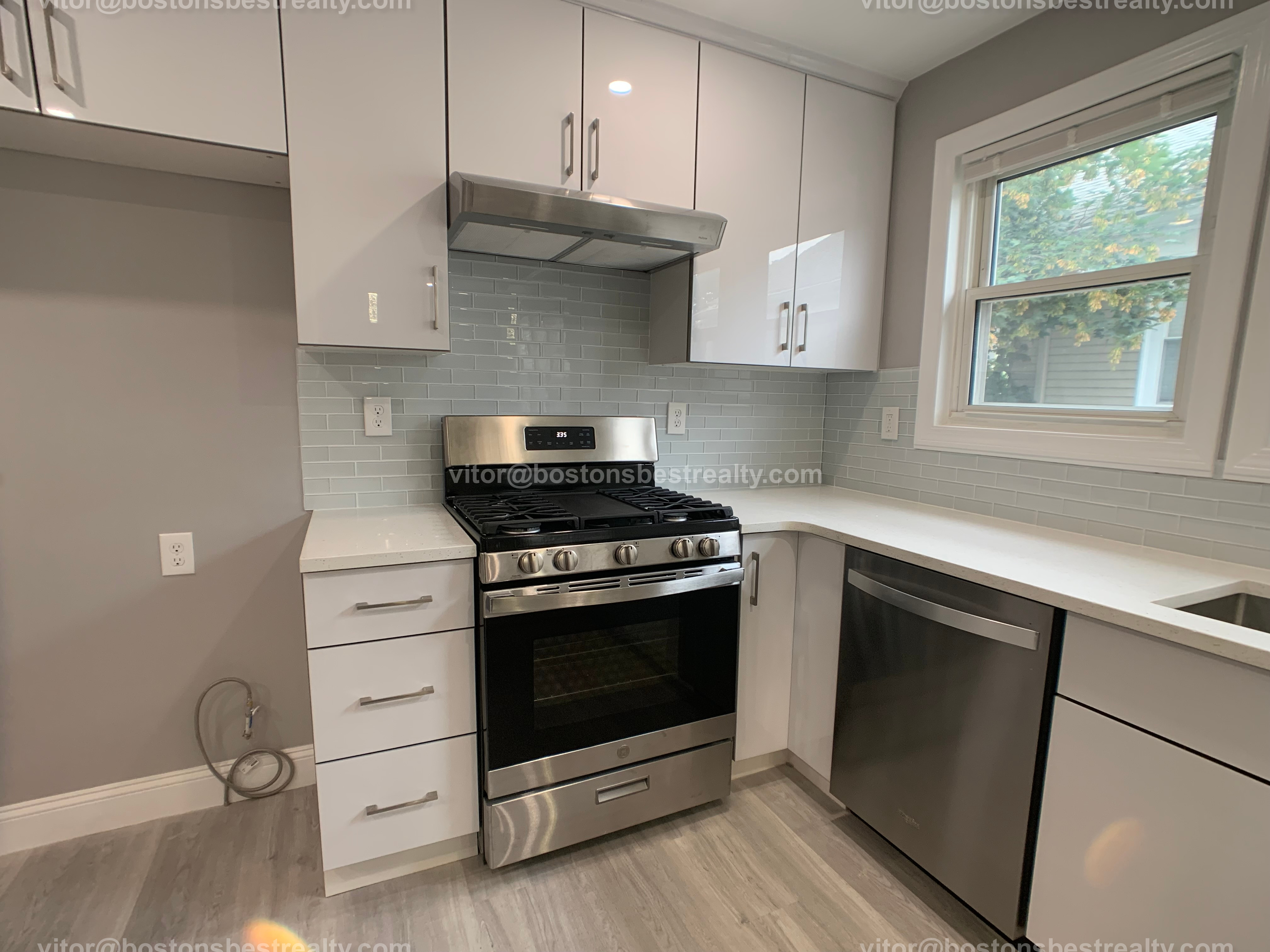 104 Nonantum St, Brighton