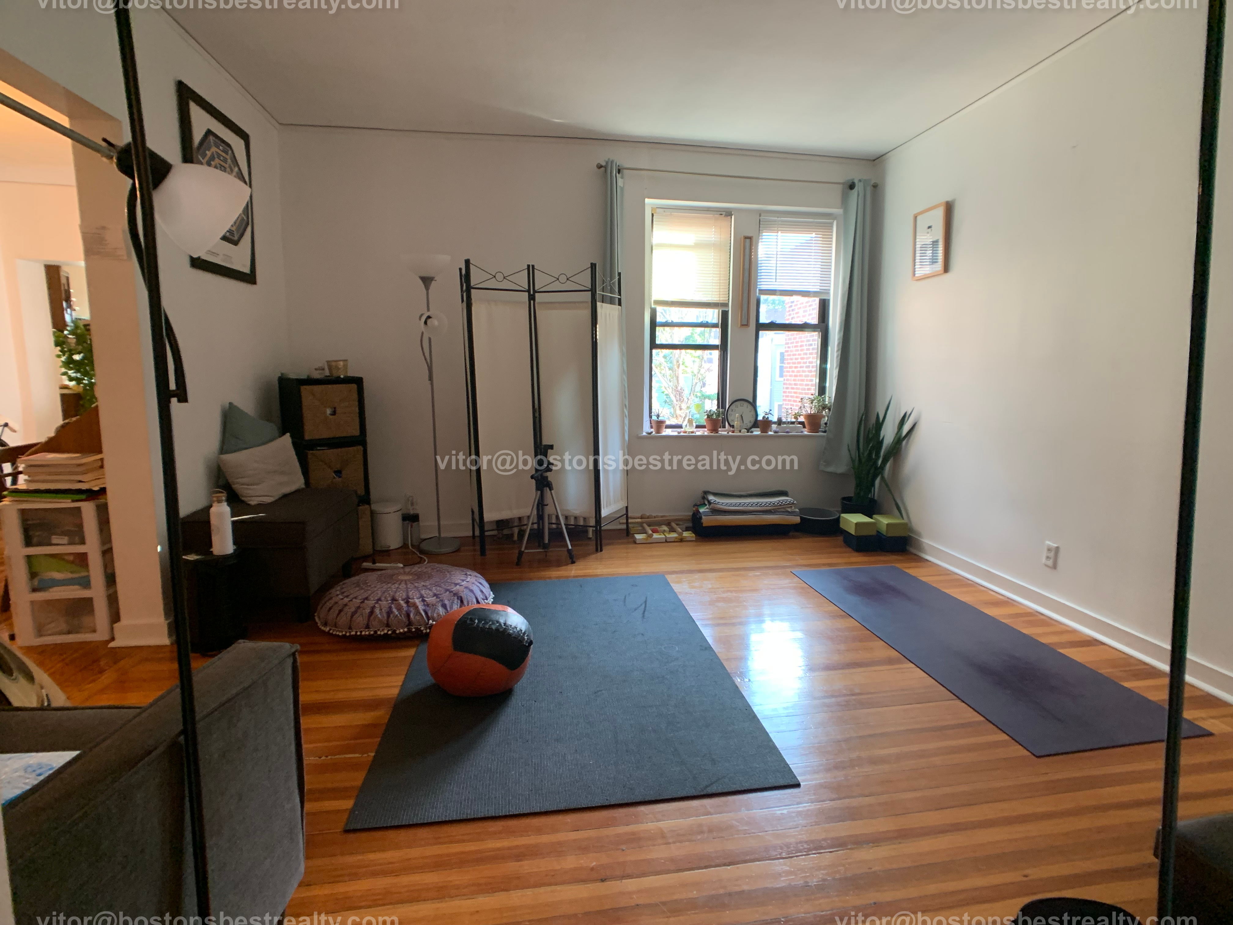 1404 Commonwealth Ave, Allston