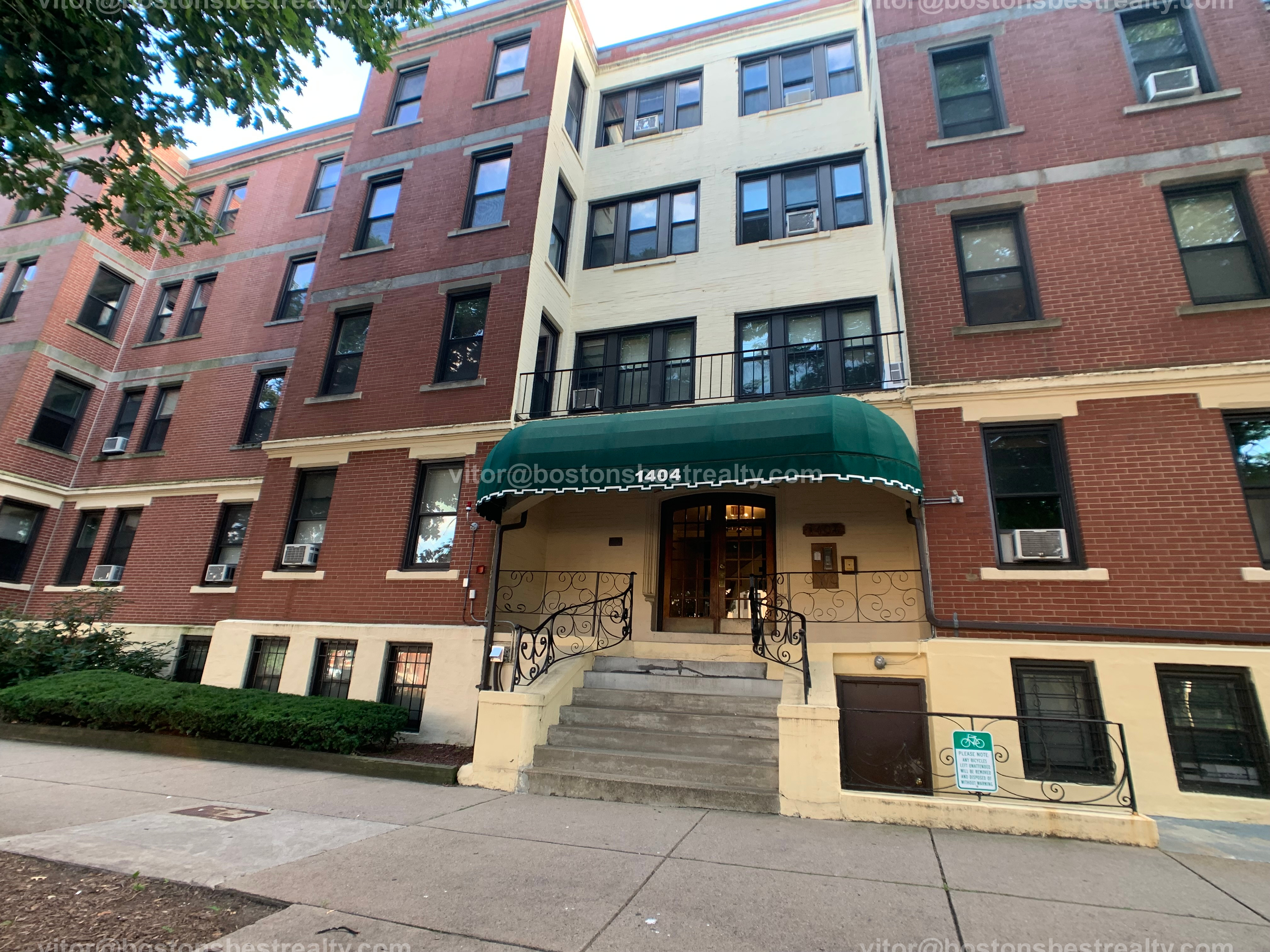 1404 Commonwealth Ave, Allston