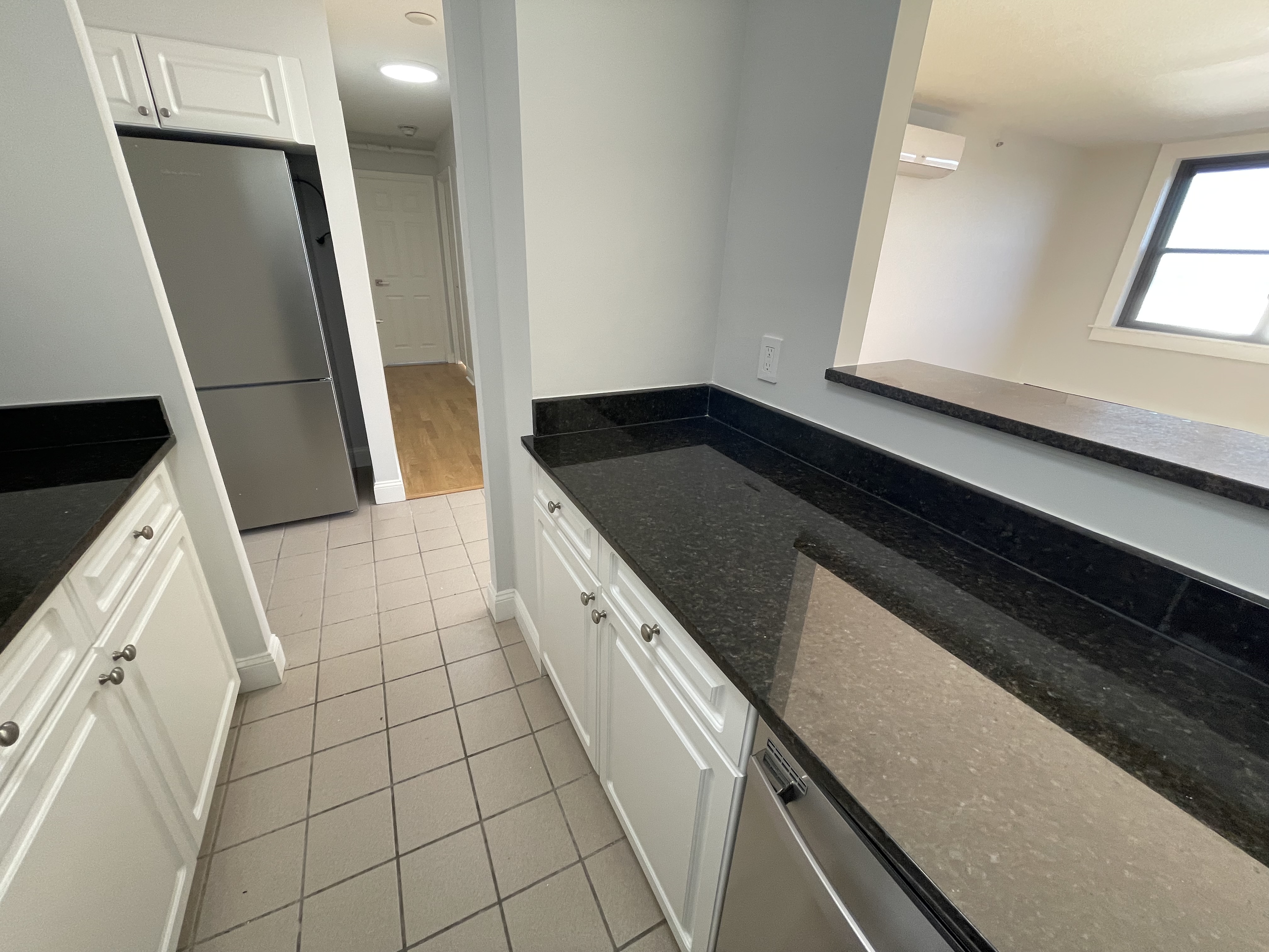 1410 Columbia Rd, South Boston