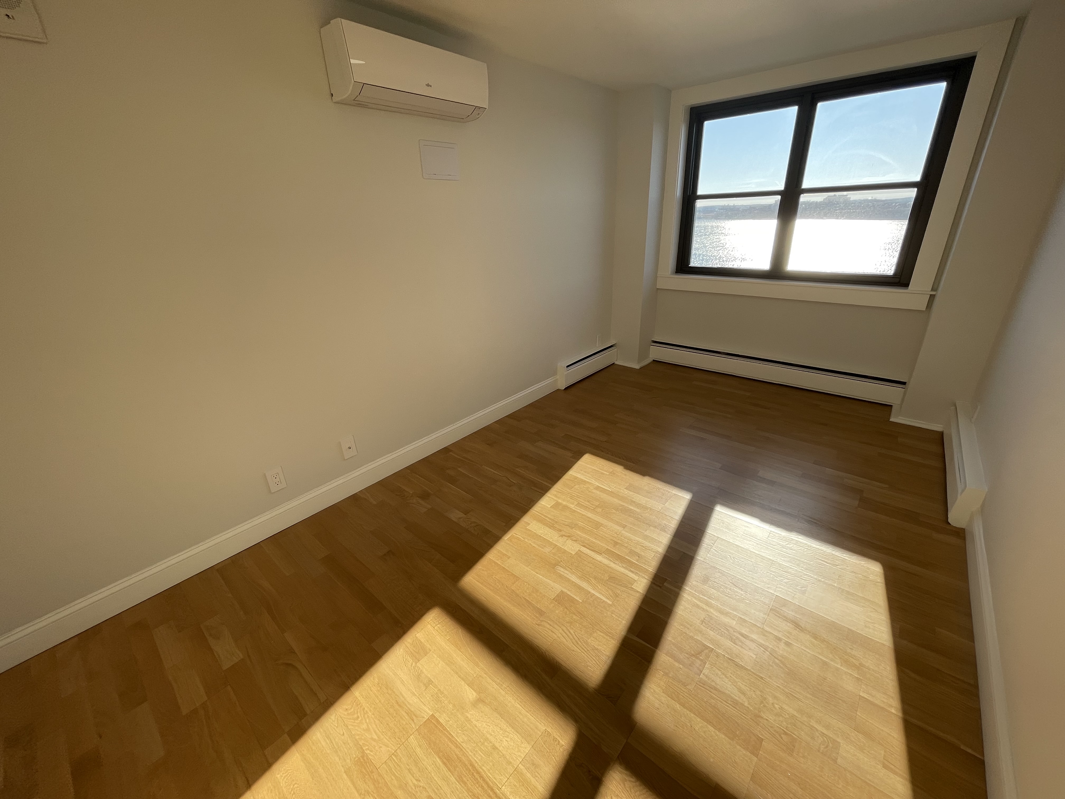 1410 Columbia Rd, South Boston