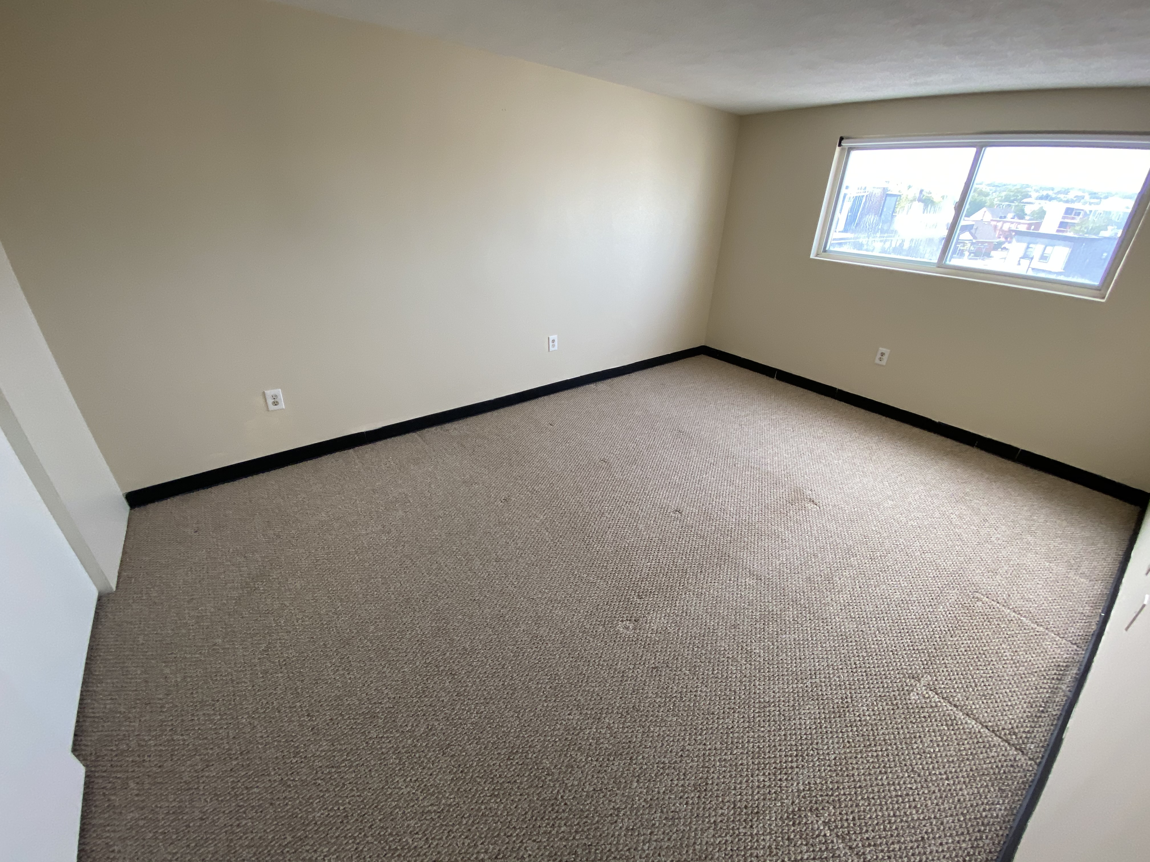 385 Dorchester St, South Boston