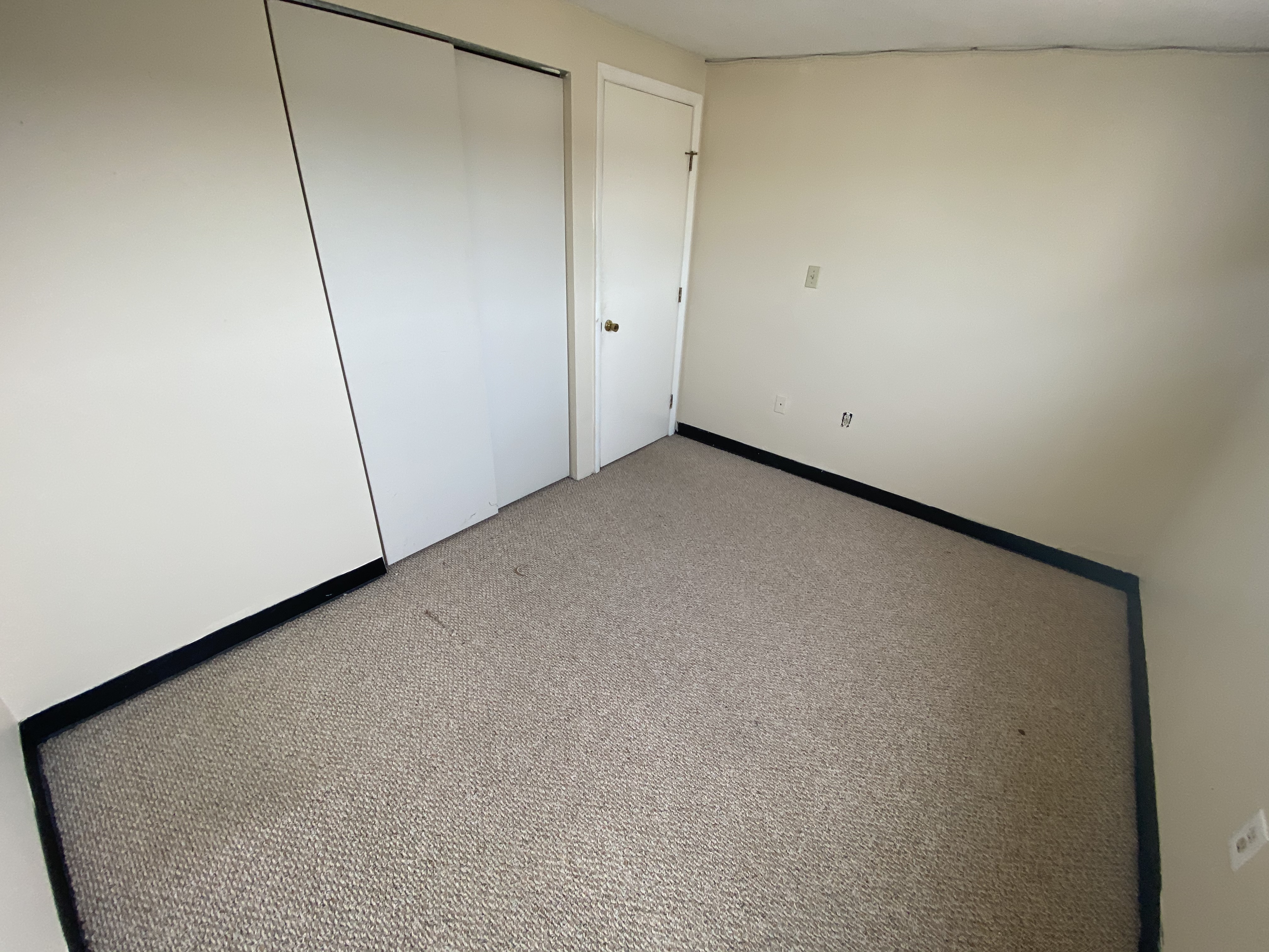 385 Dorchester St, South Boston