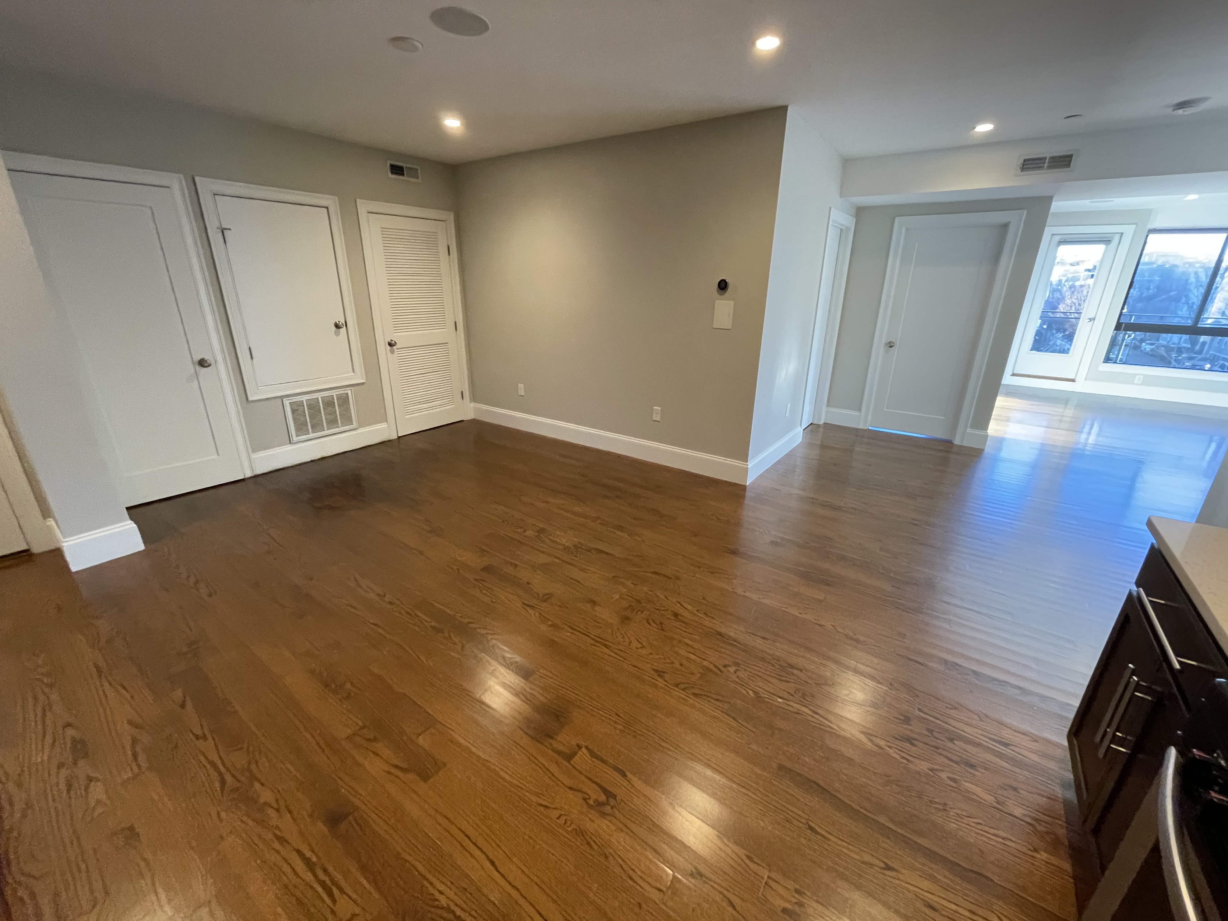 339 D St, South Boston