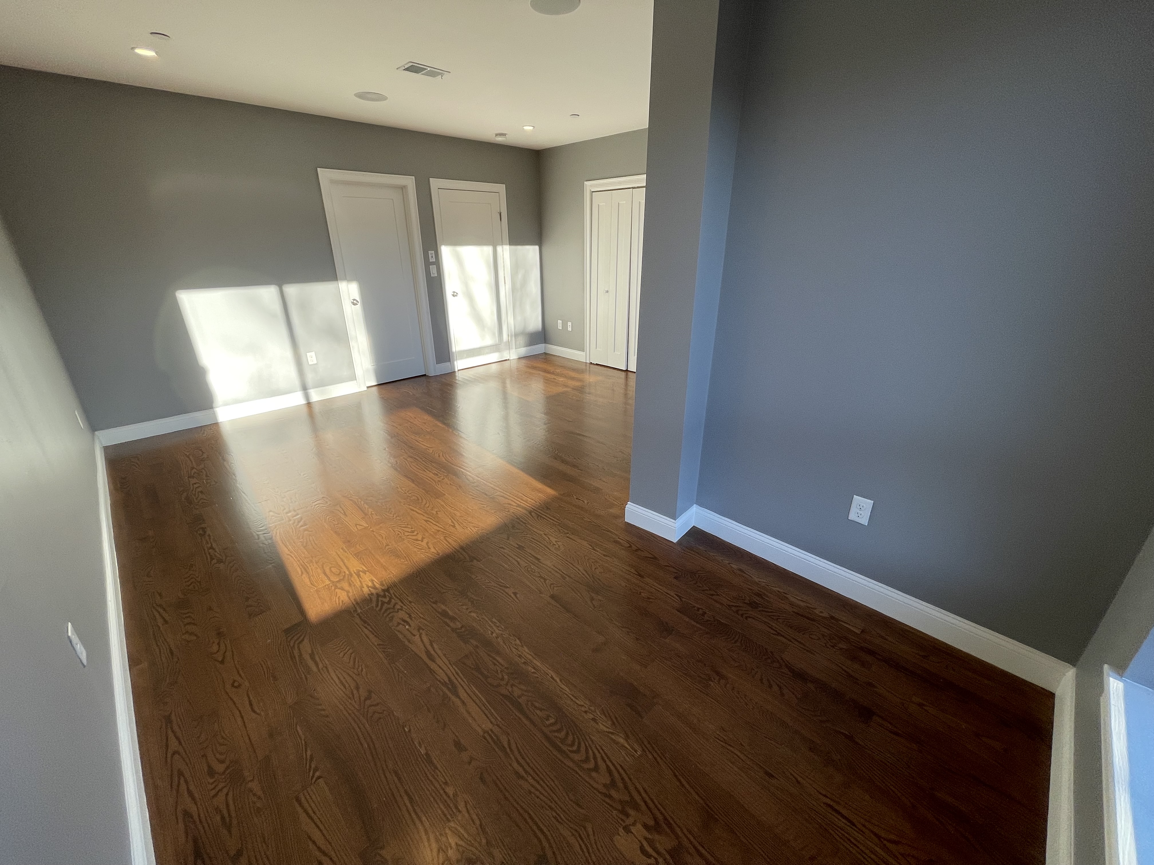 339 D St, South Boston