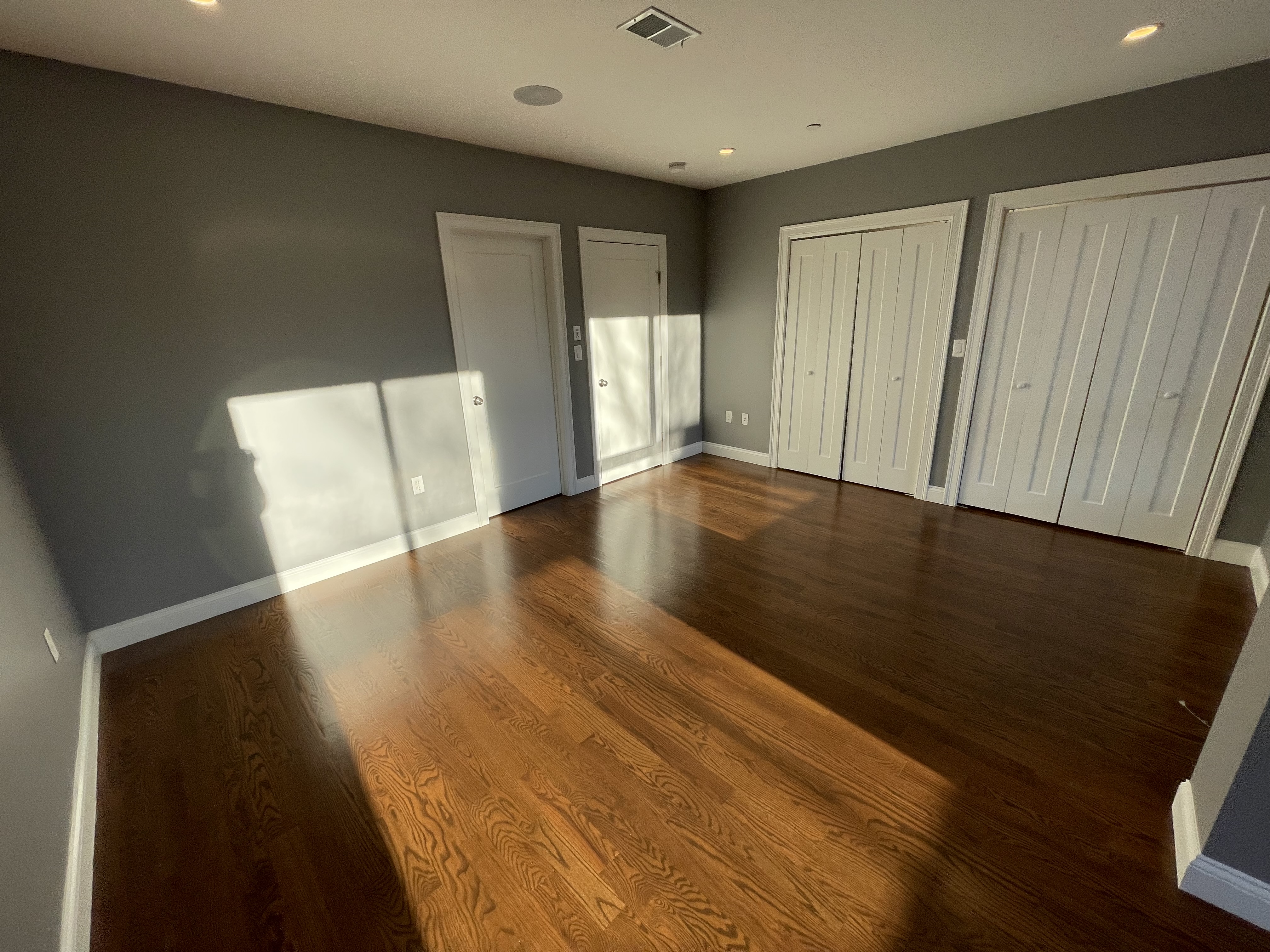 339 D St, South Boston