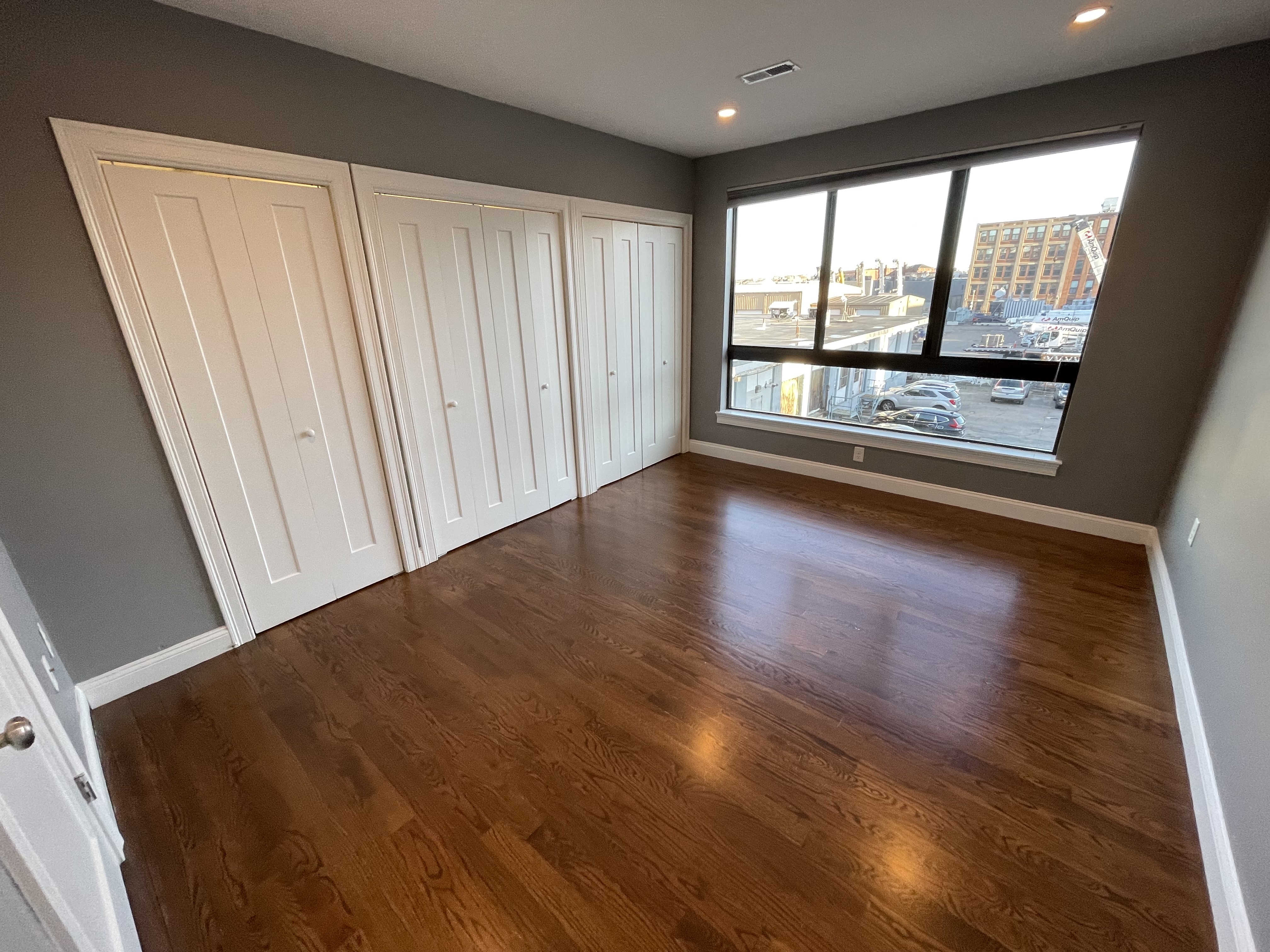 339 D St, South Boston