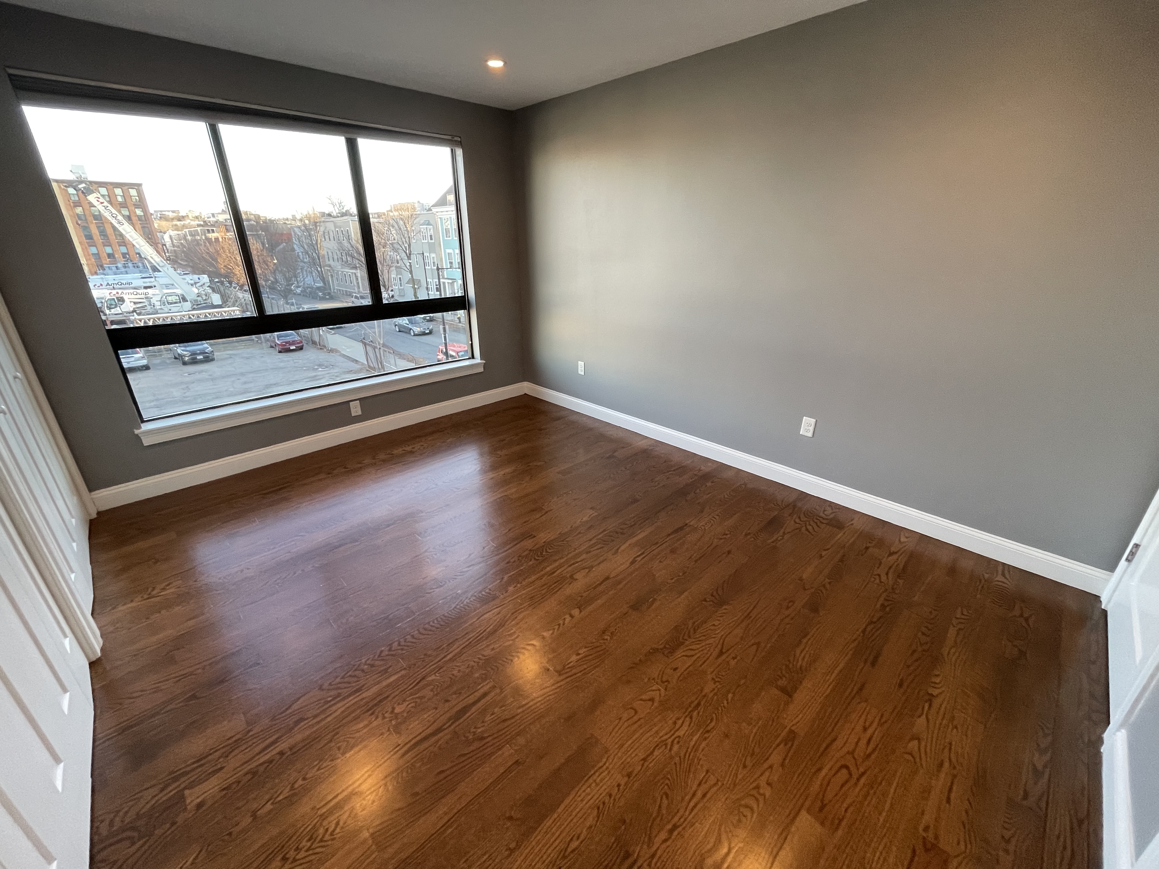 339 D St, South Boston