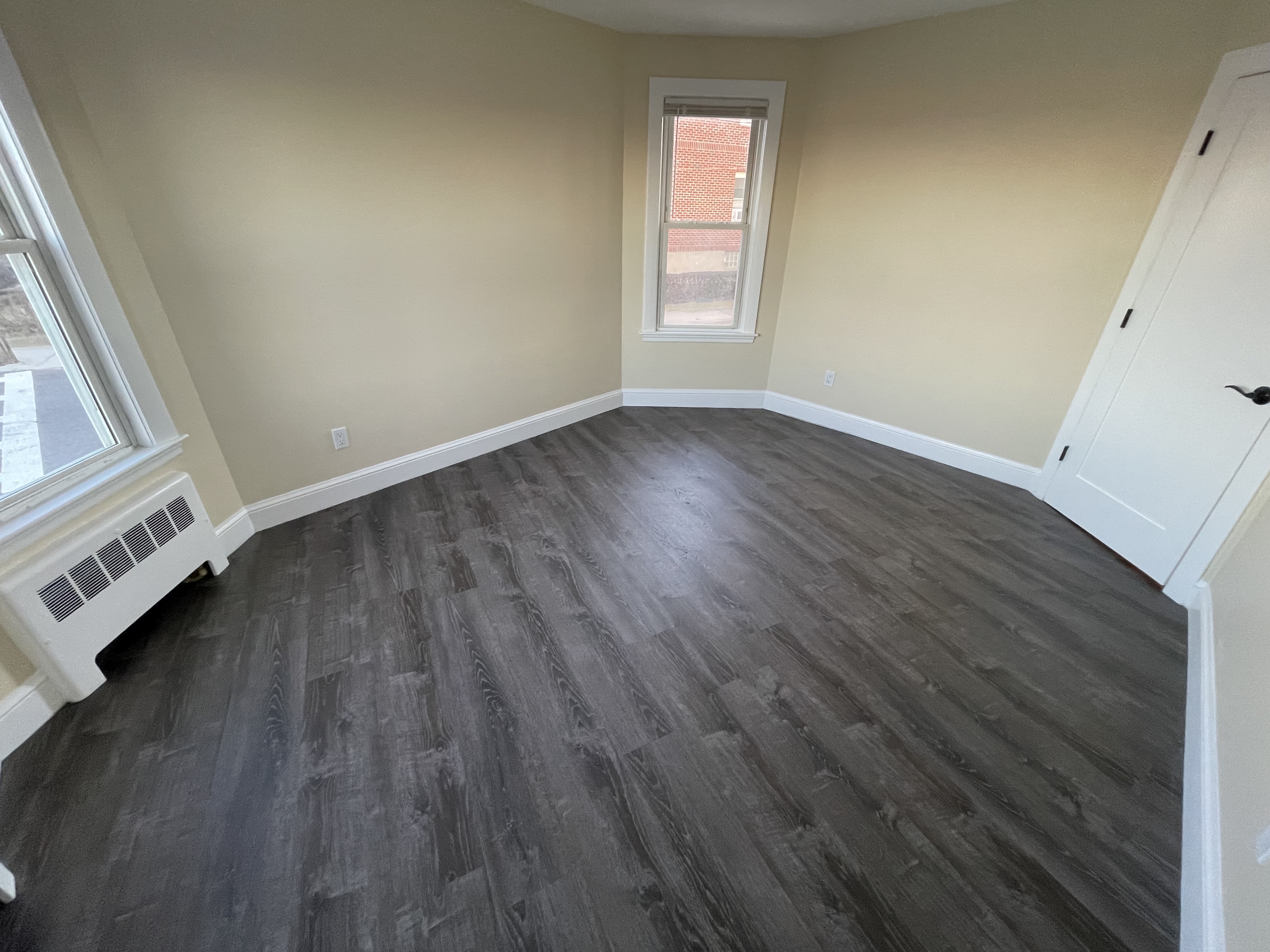 87 Winthrop Shore Dr, Winthrop