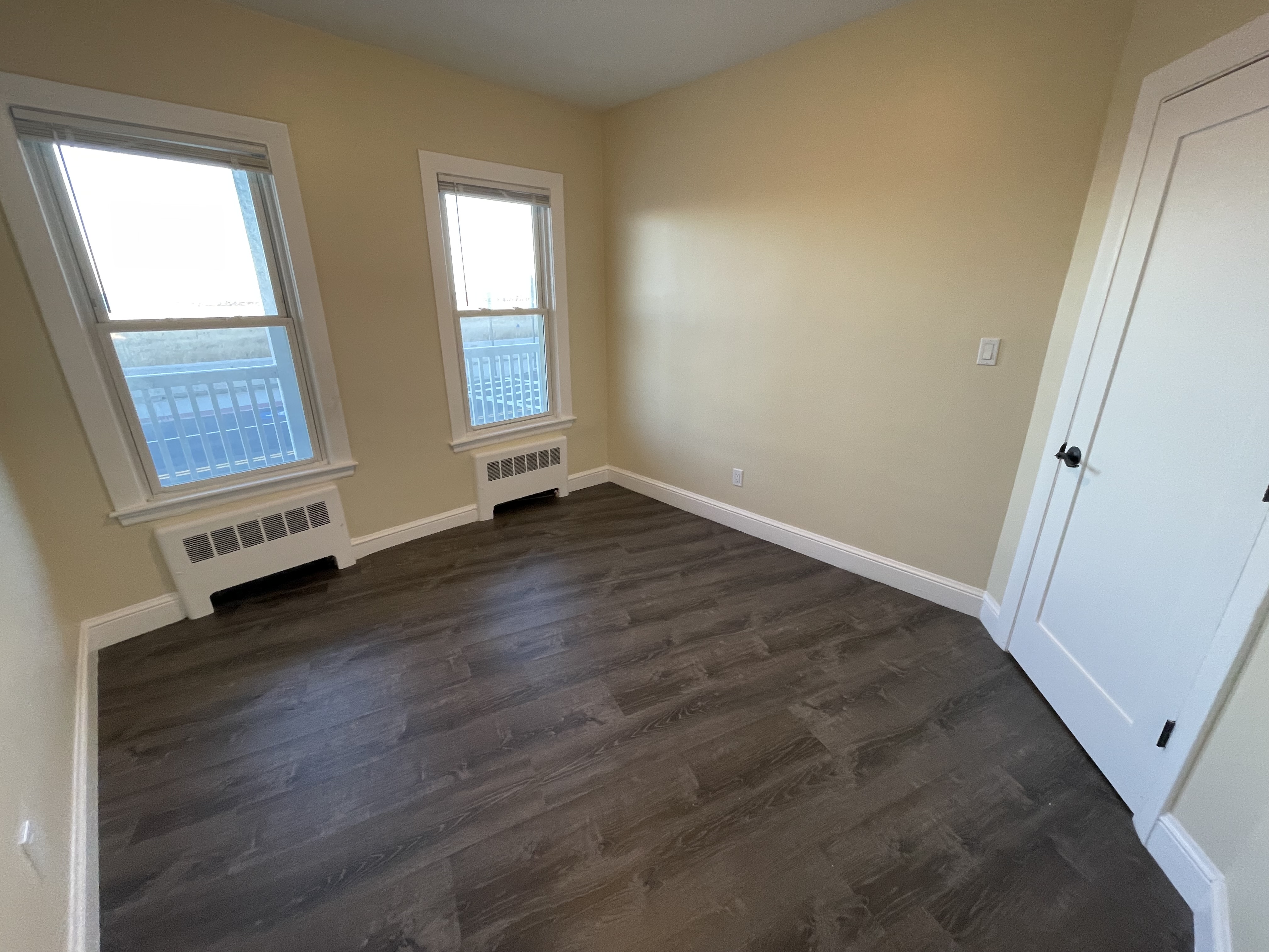 87 Winthrop Shore Dr, Winthrop