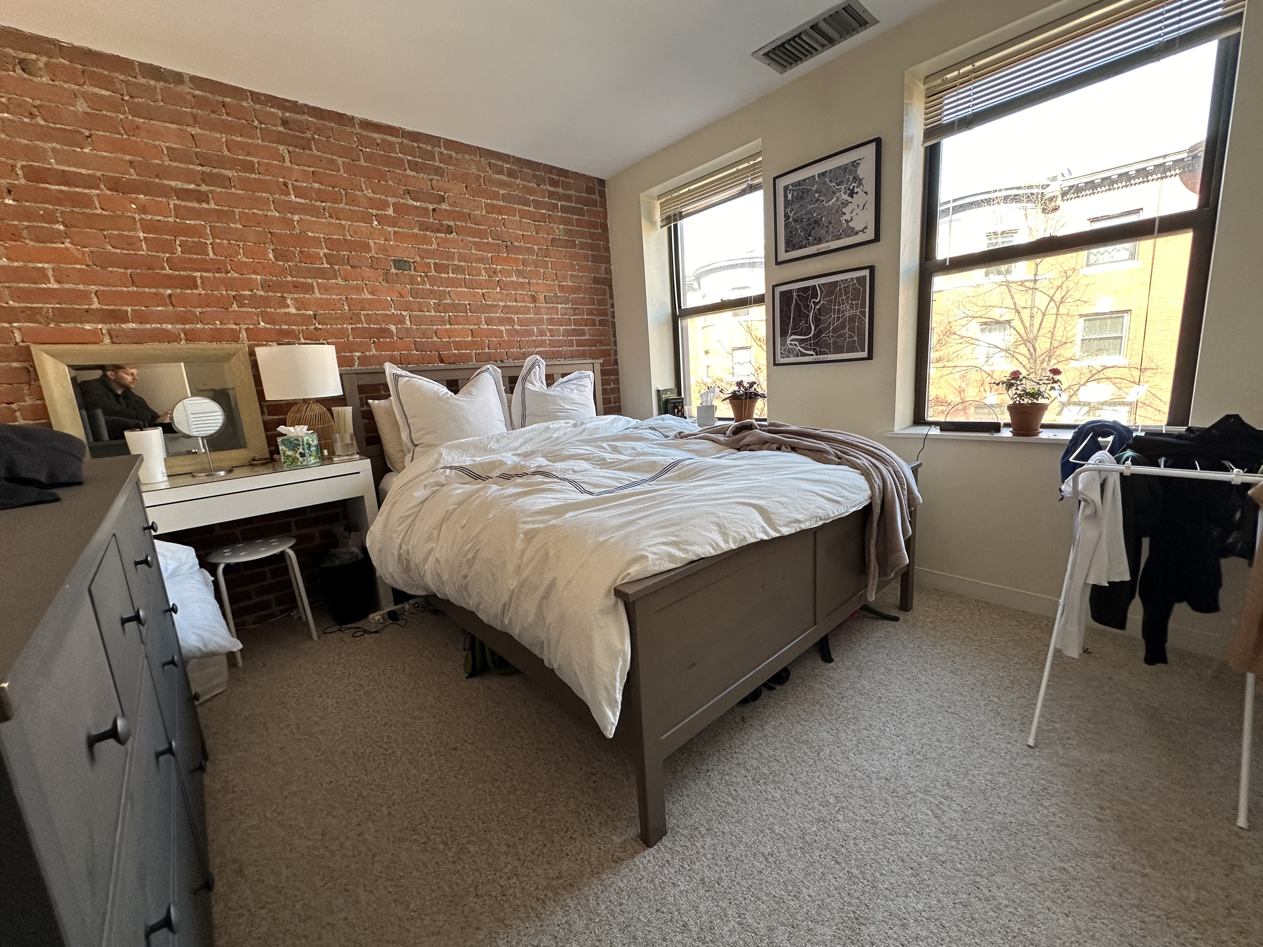 90 Gainsborough St, Fenway