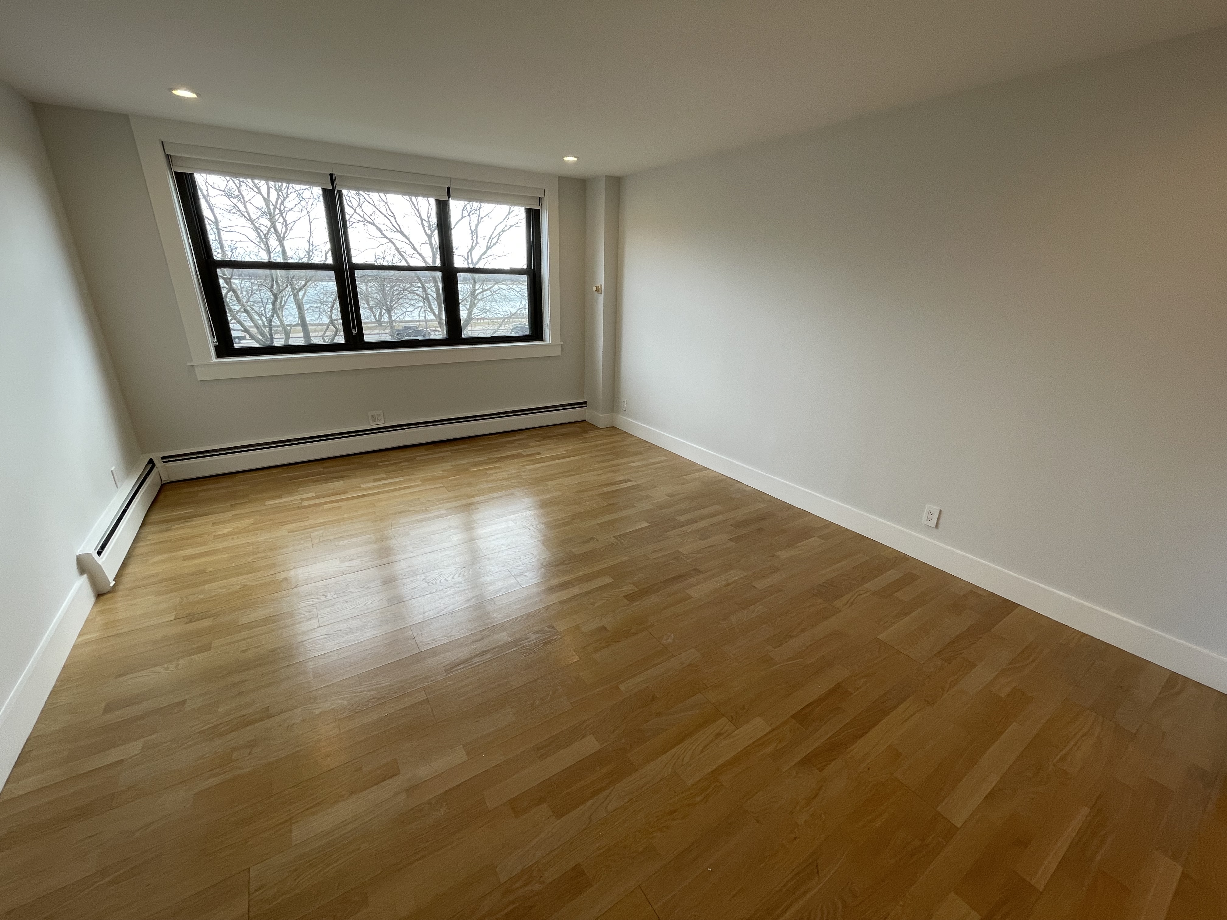 1410 Columbia Rd, South Boston