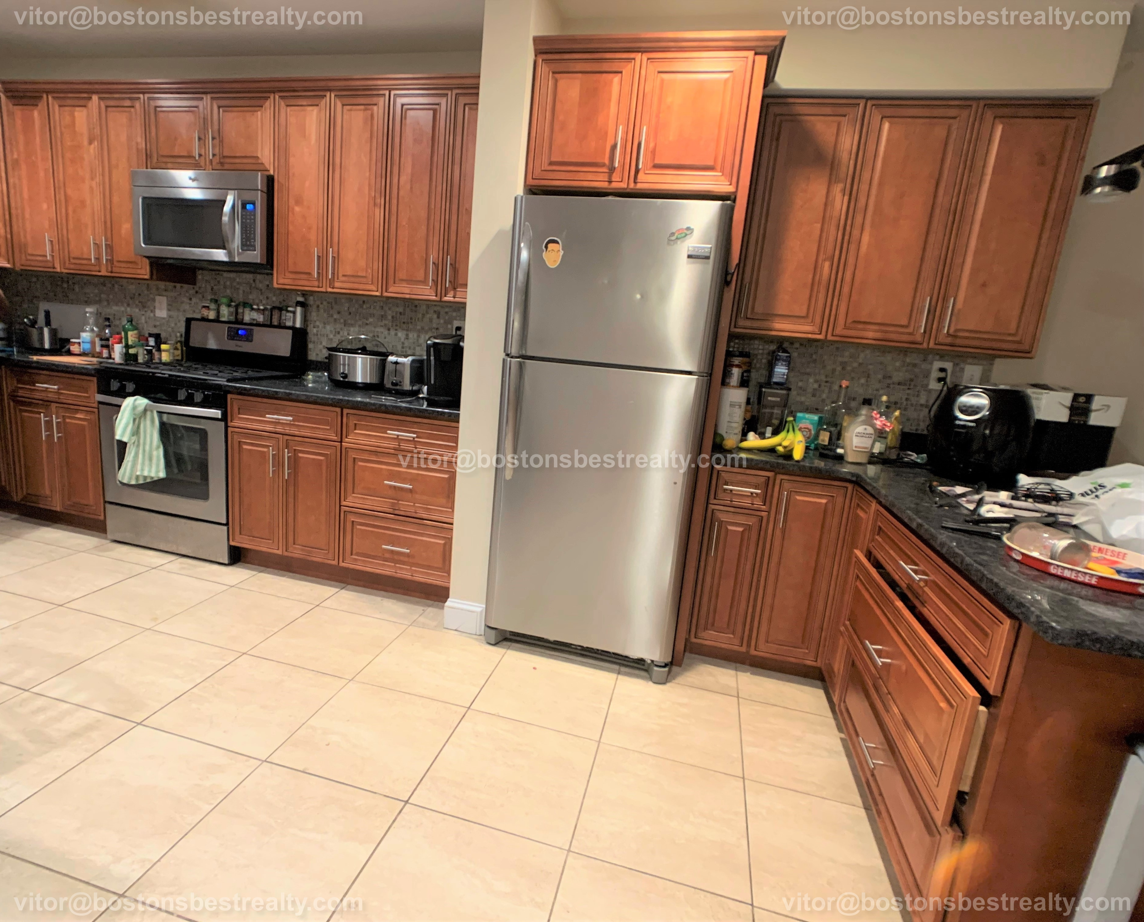 87 Linden St, Allston