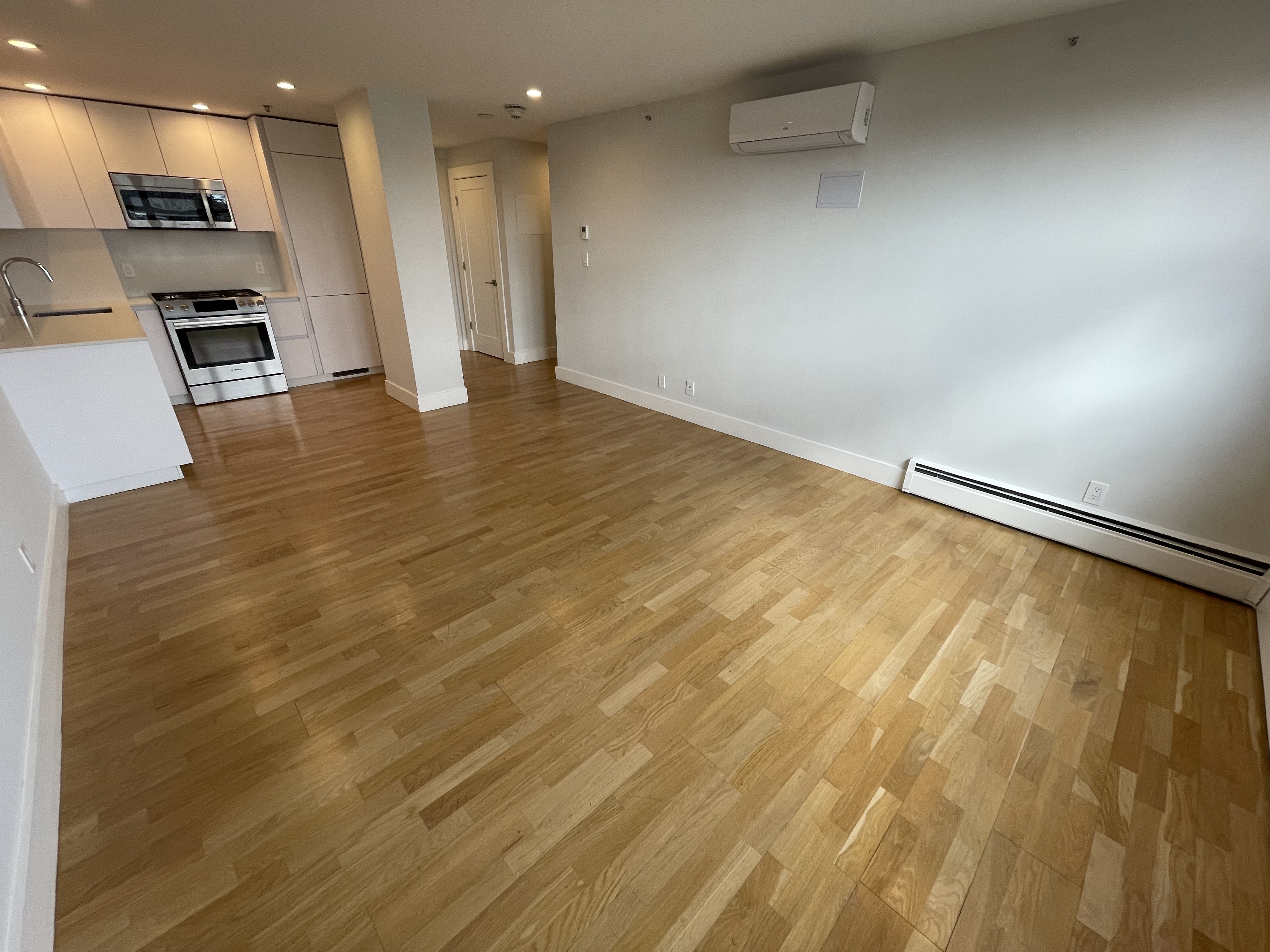 1410 Columbia Rd, South Boston