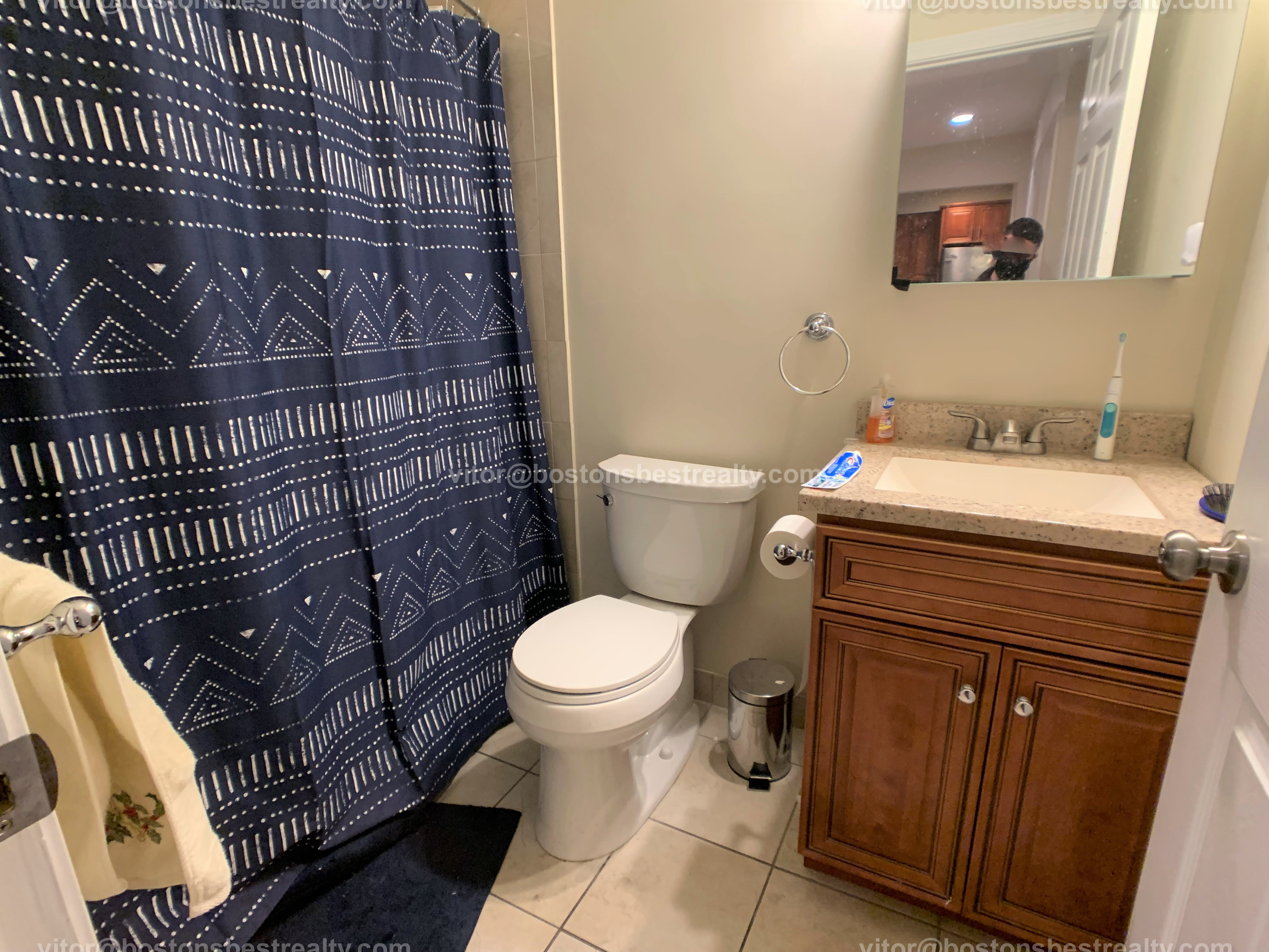 87 Linden St, Allston