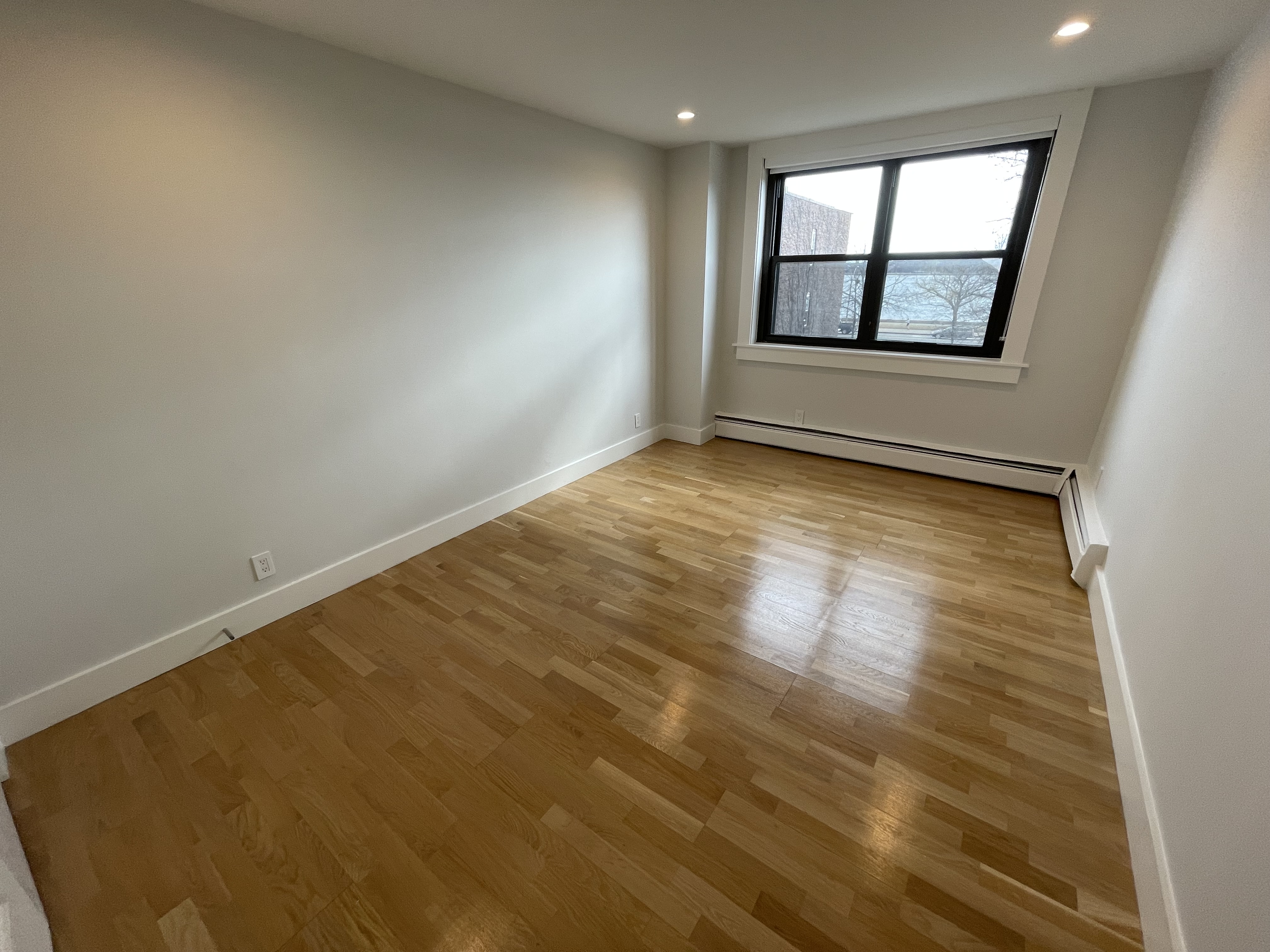 1410 Columbia Rd, South Boston