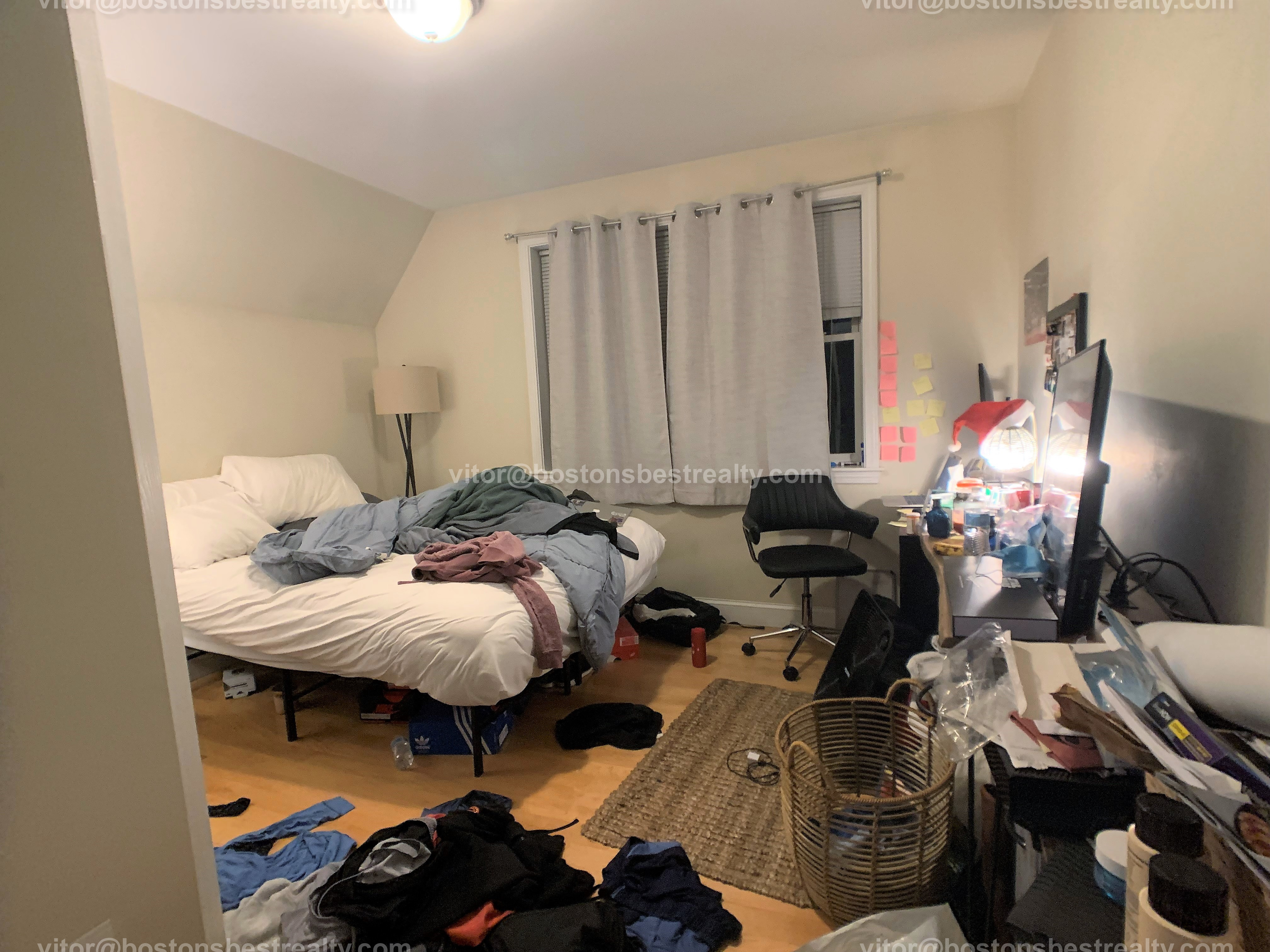 87 Linden St, Allston