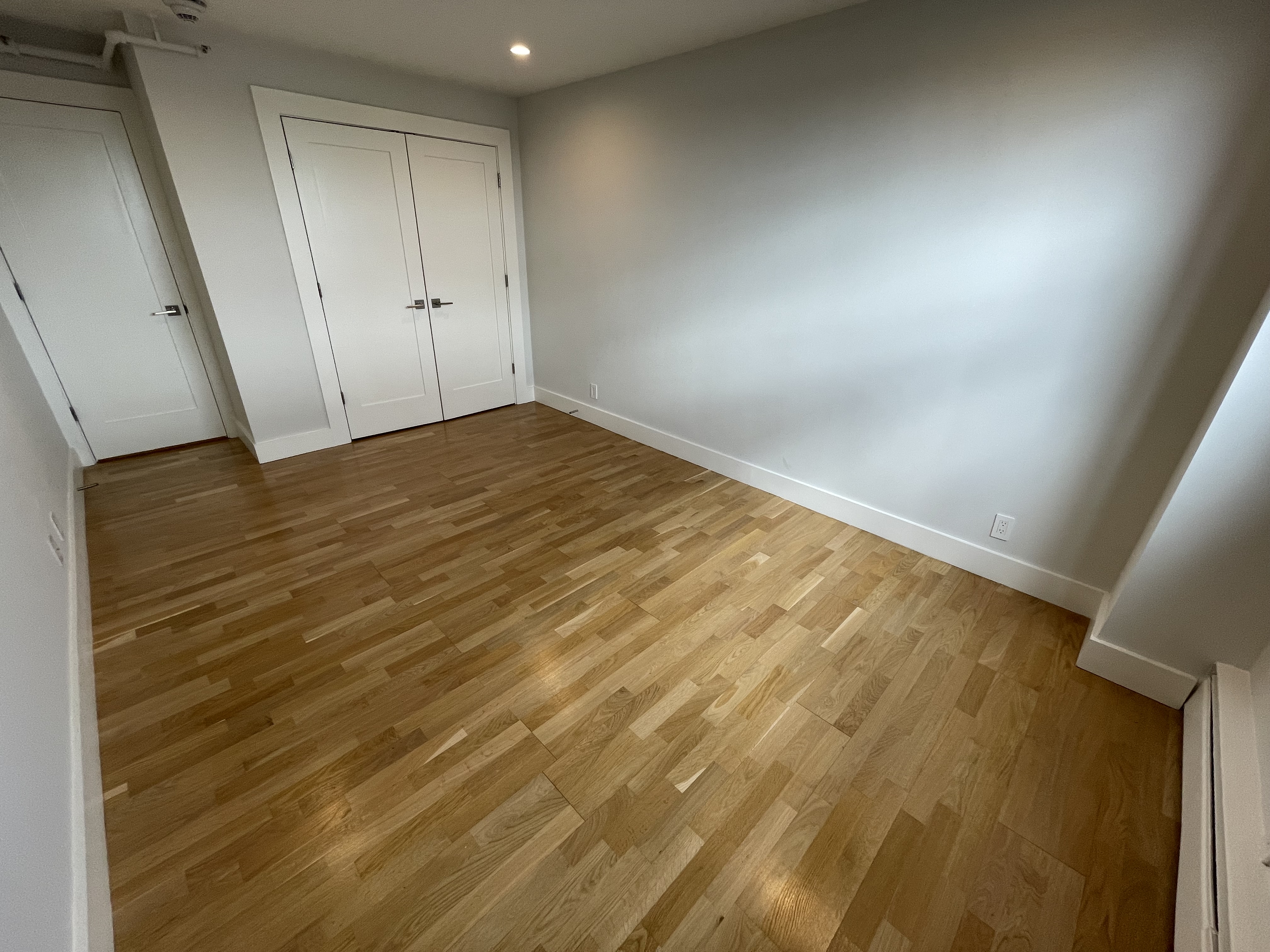 1410 Columbia Rd, South Boston