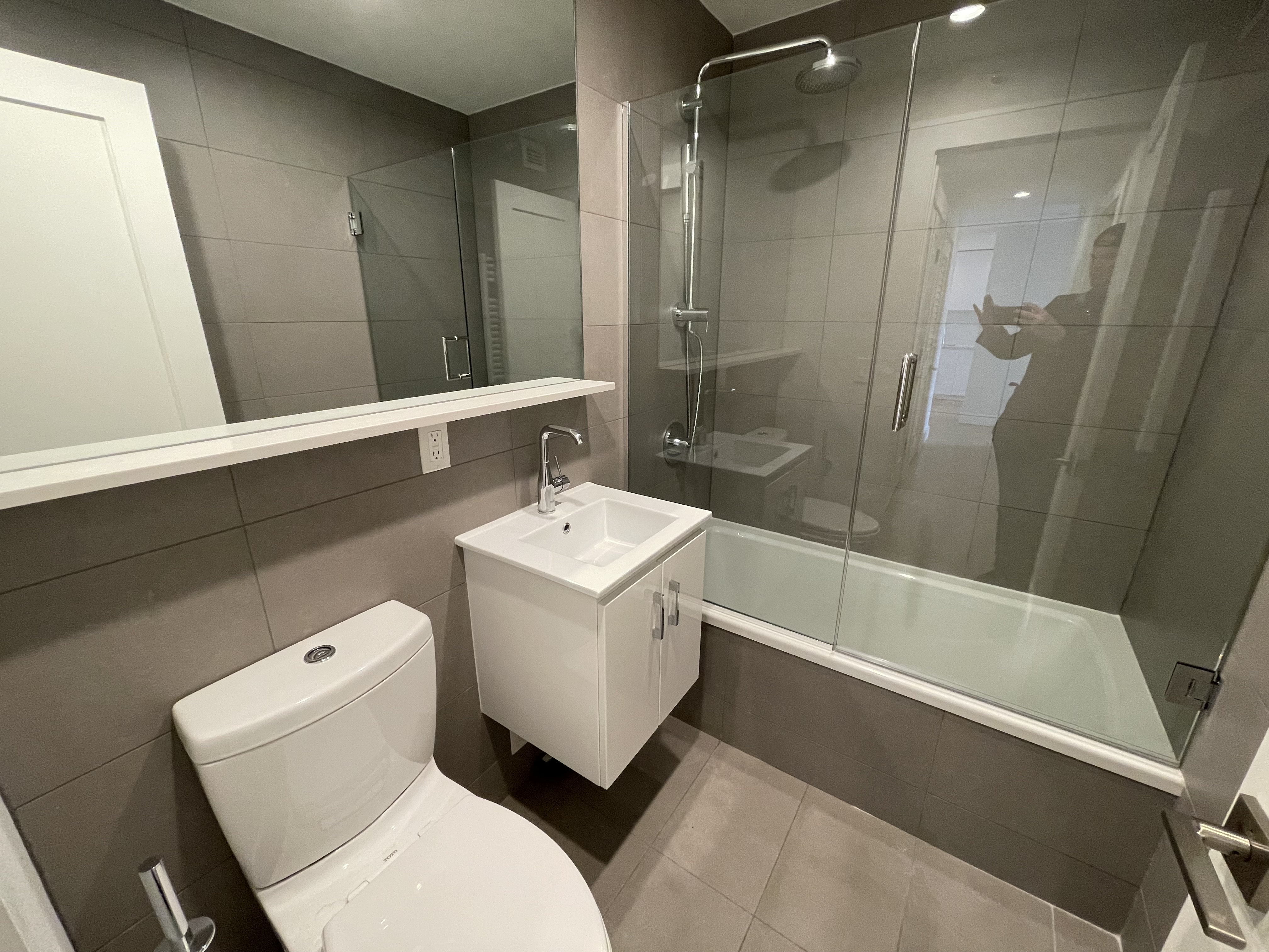 1410 Columbia Rd, South Boston