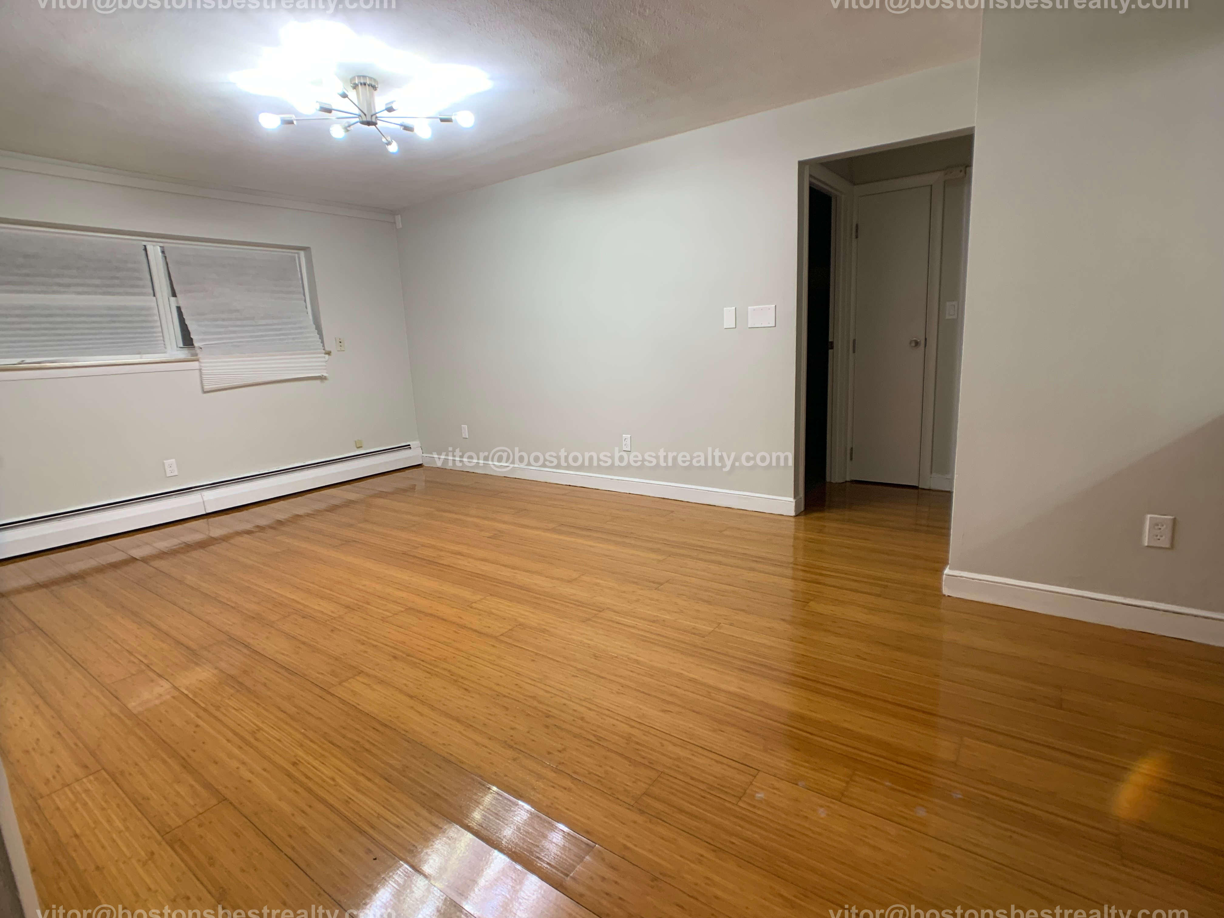 10 Commonwealth Ct, Brighton