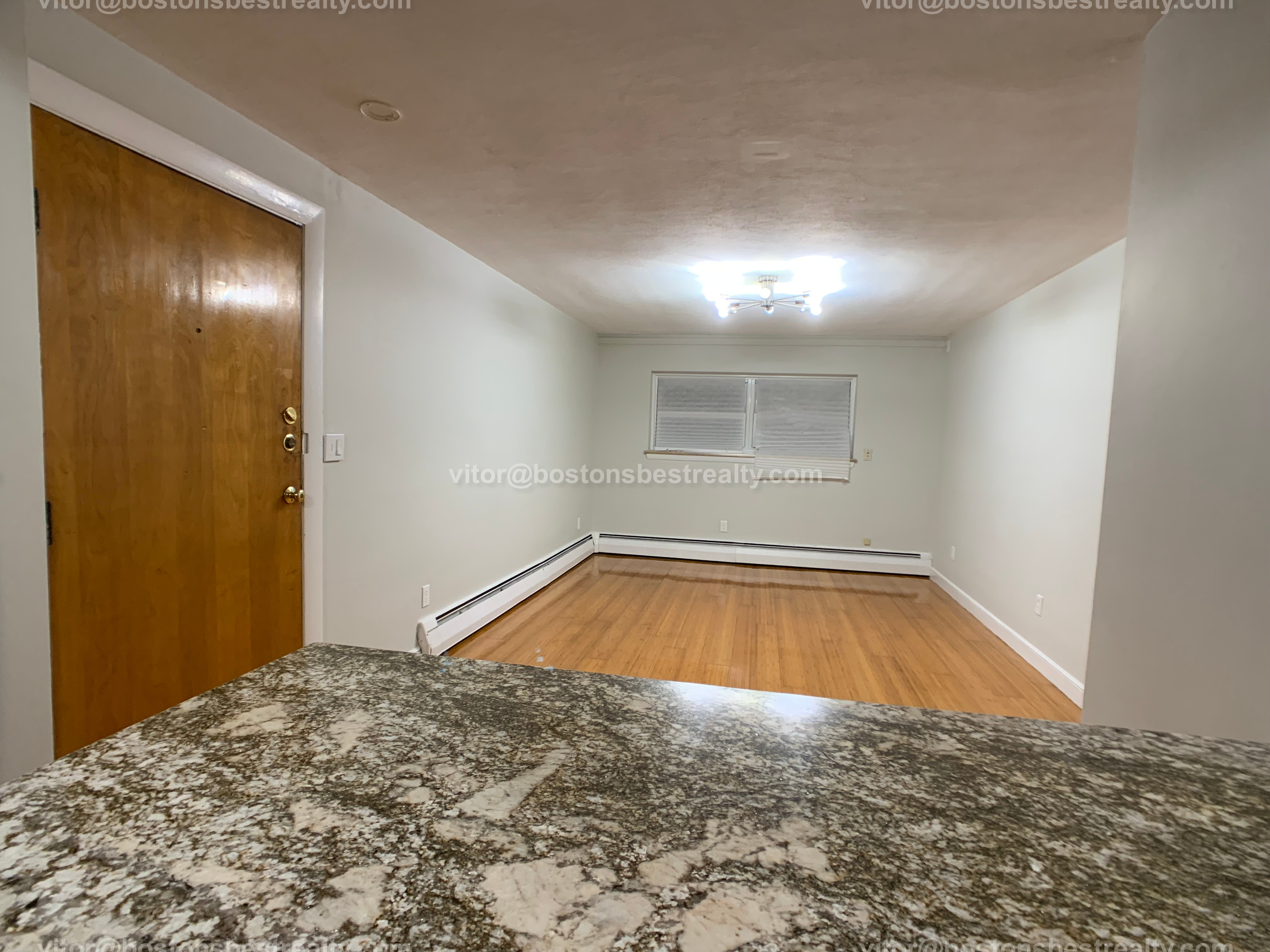 10 Commonwealth Ct, Brighton