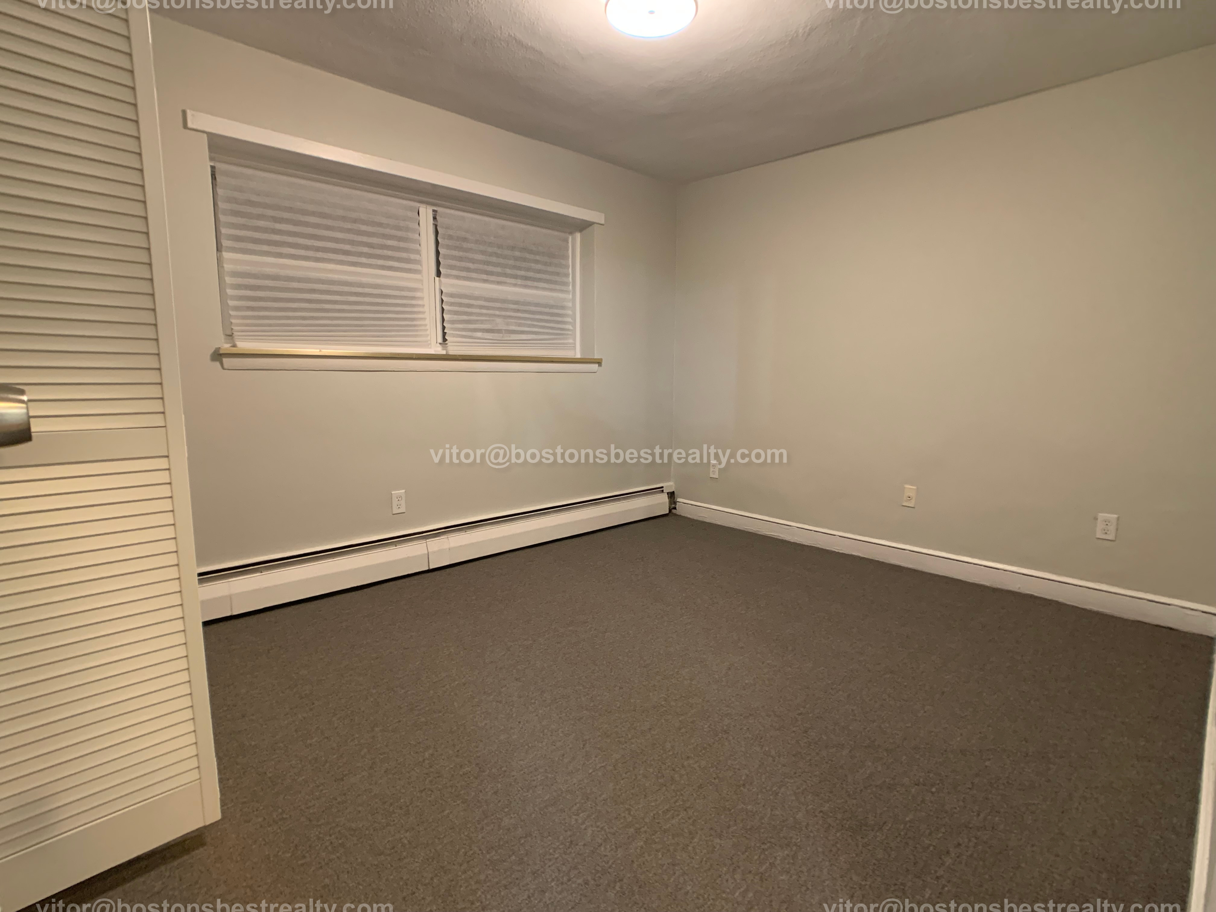 10 Commonwealth Ct, Brighton