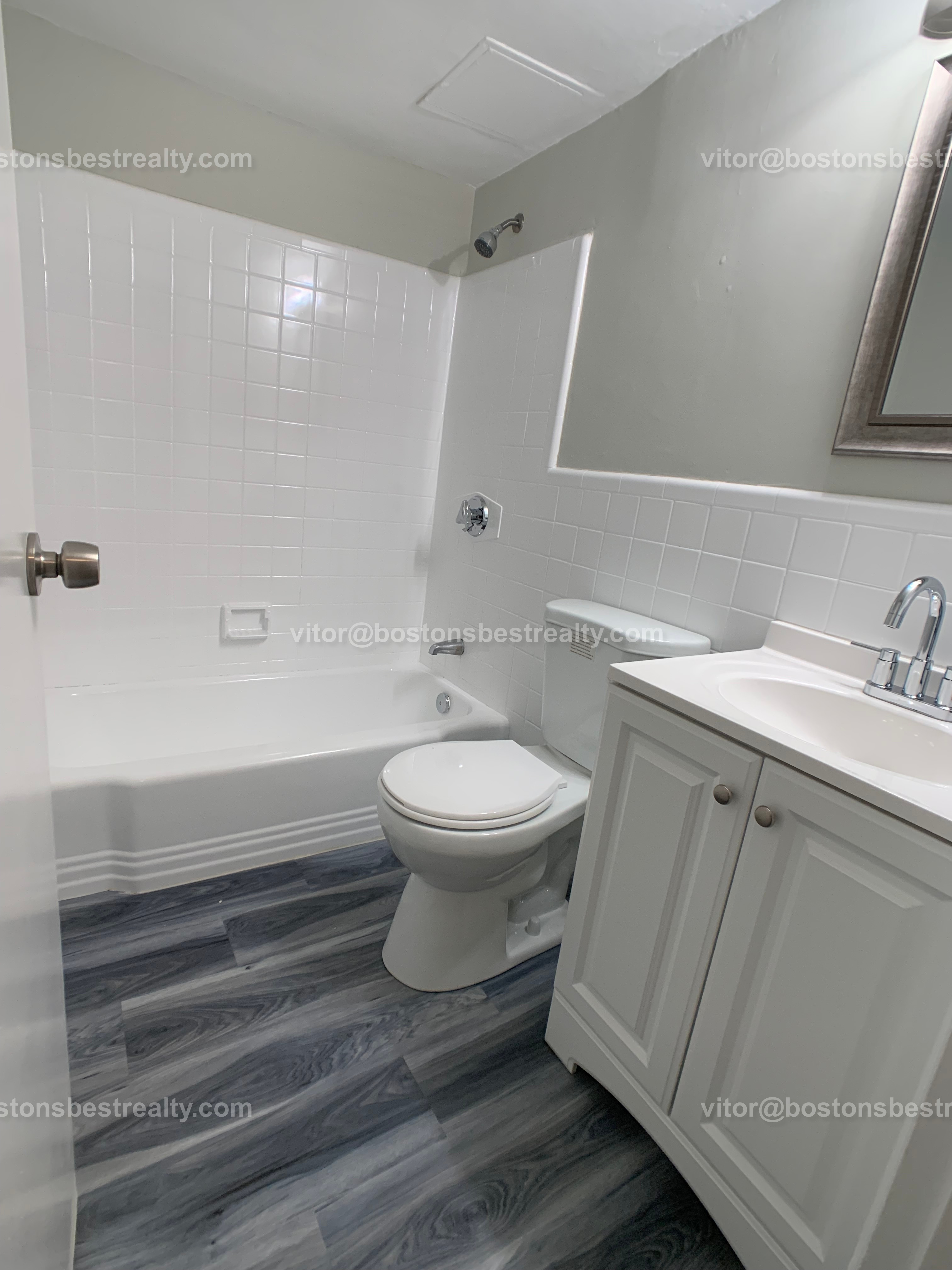 10 Commonwealth Ct, Brighton