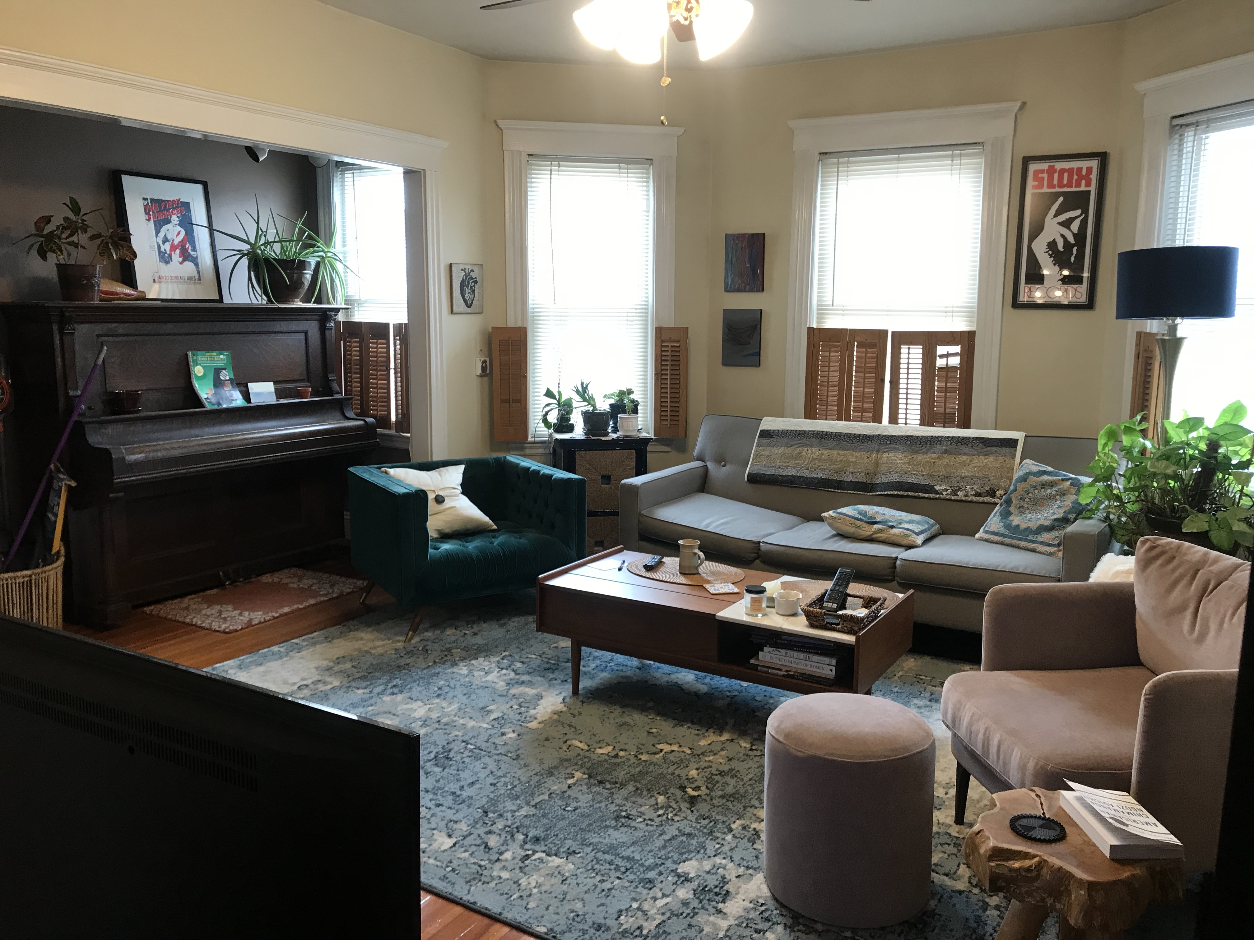 609 Centre, Jamaica Plain