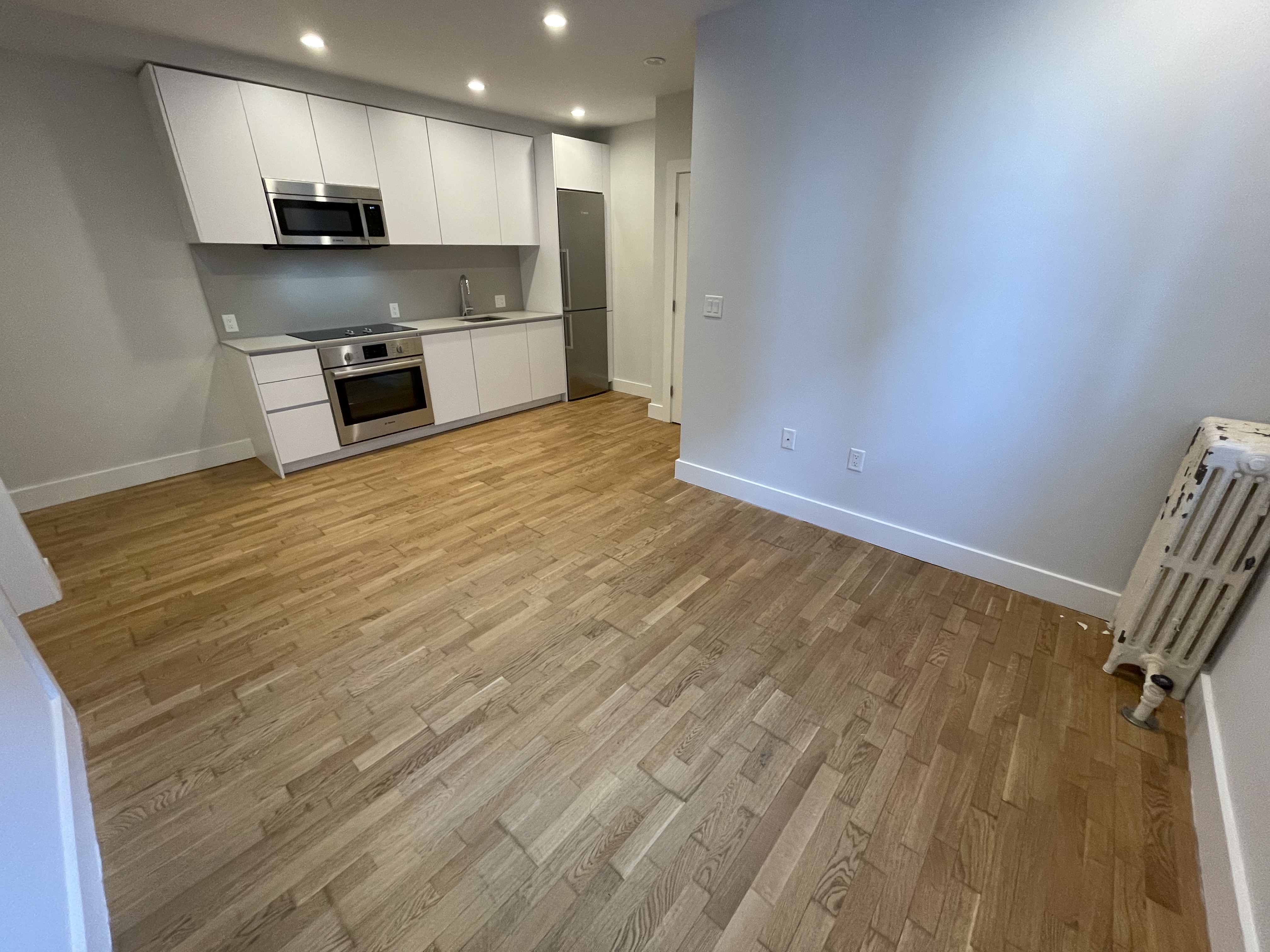 136 Highland Ave, Winter Hill