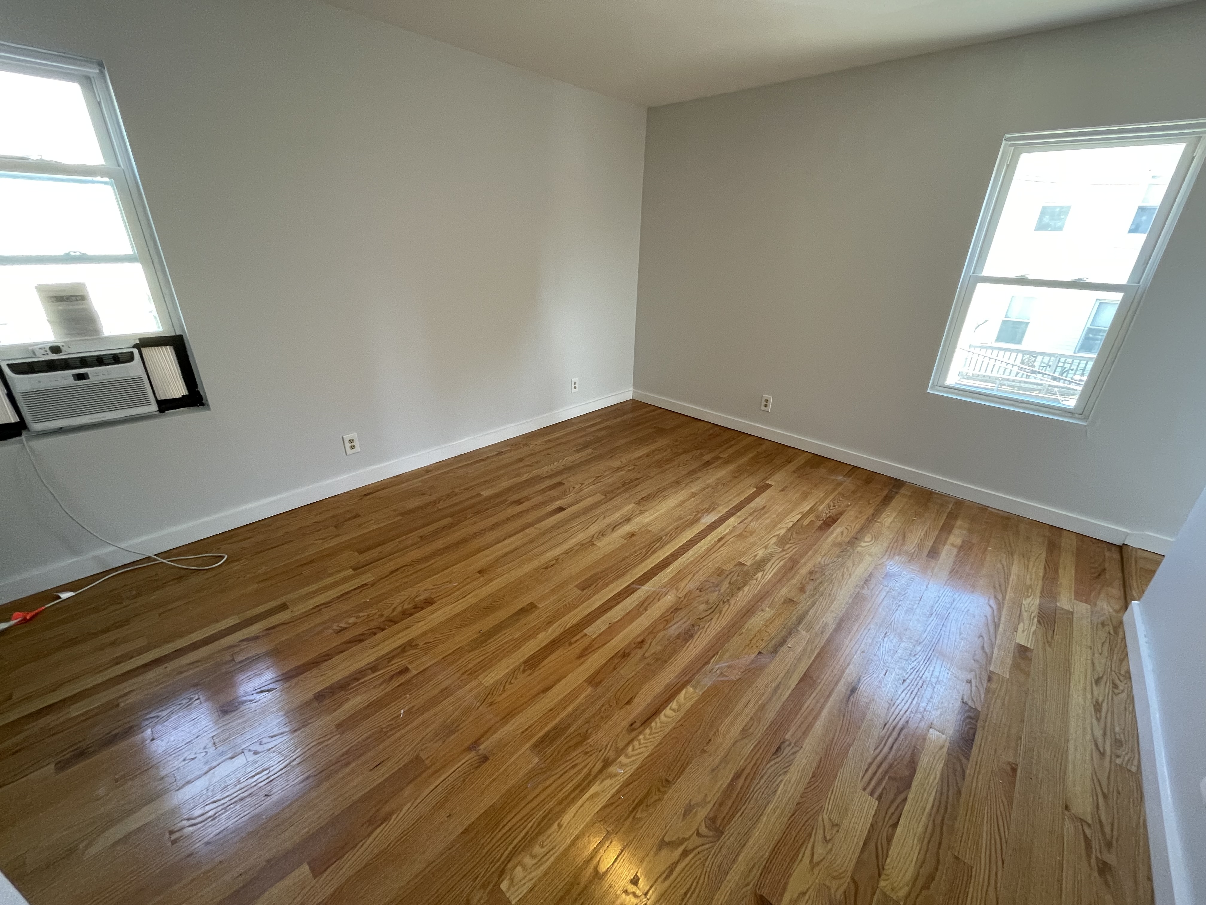 381 Dorchester St, South Boston