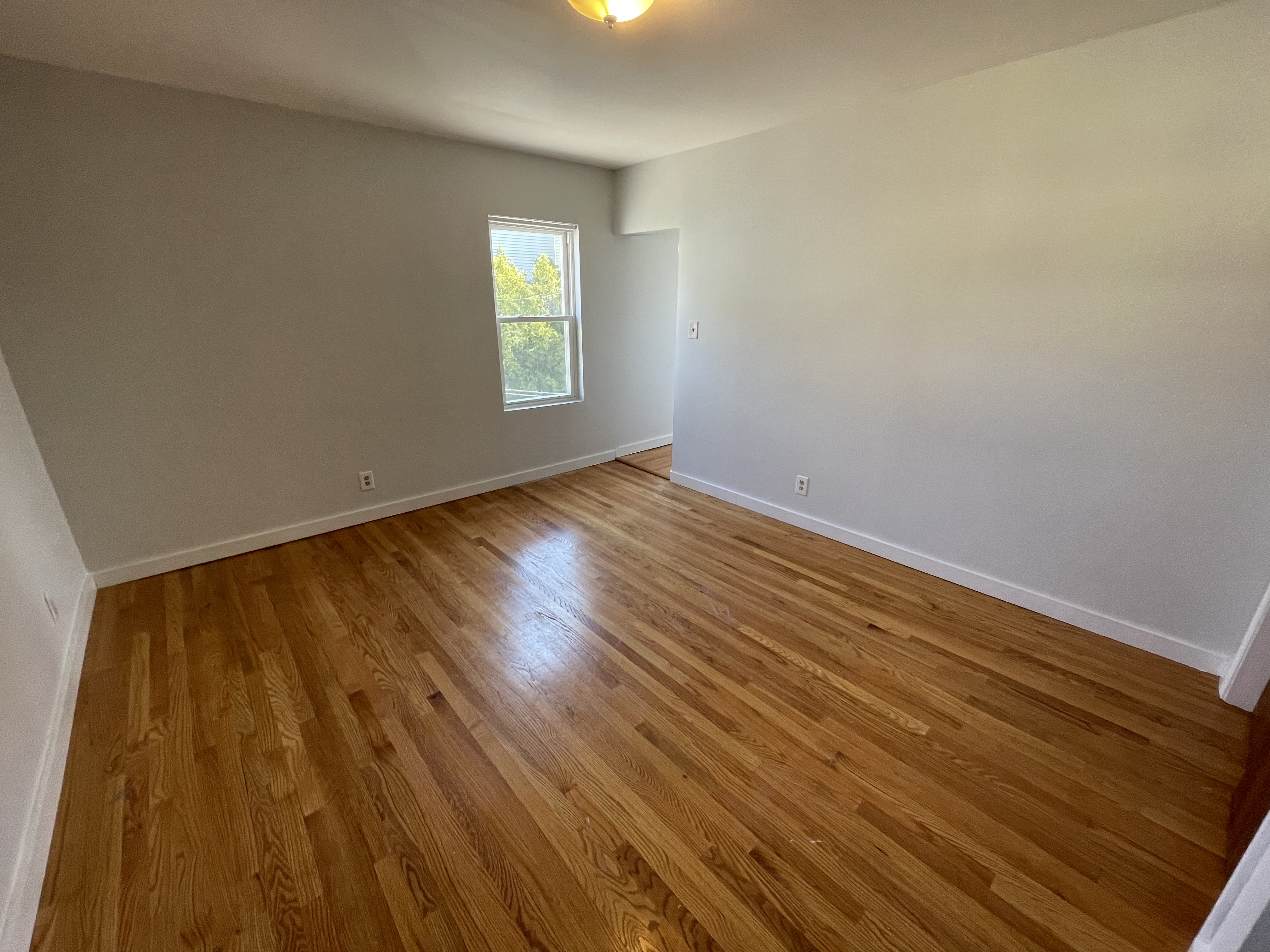 381 Dorchester St, South Boston