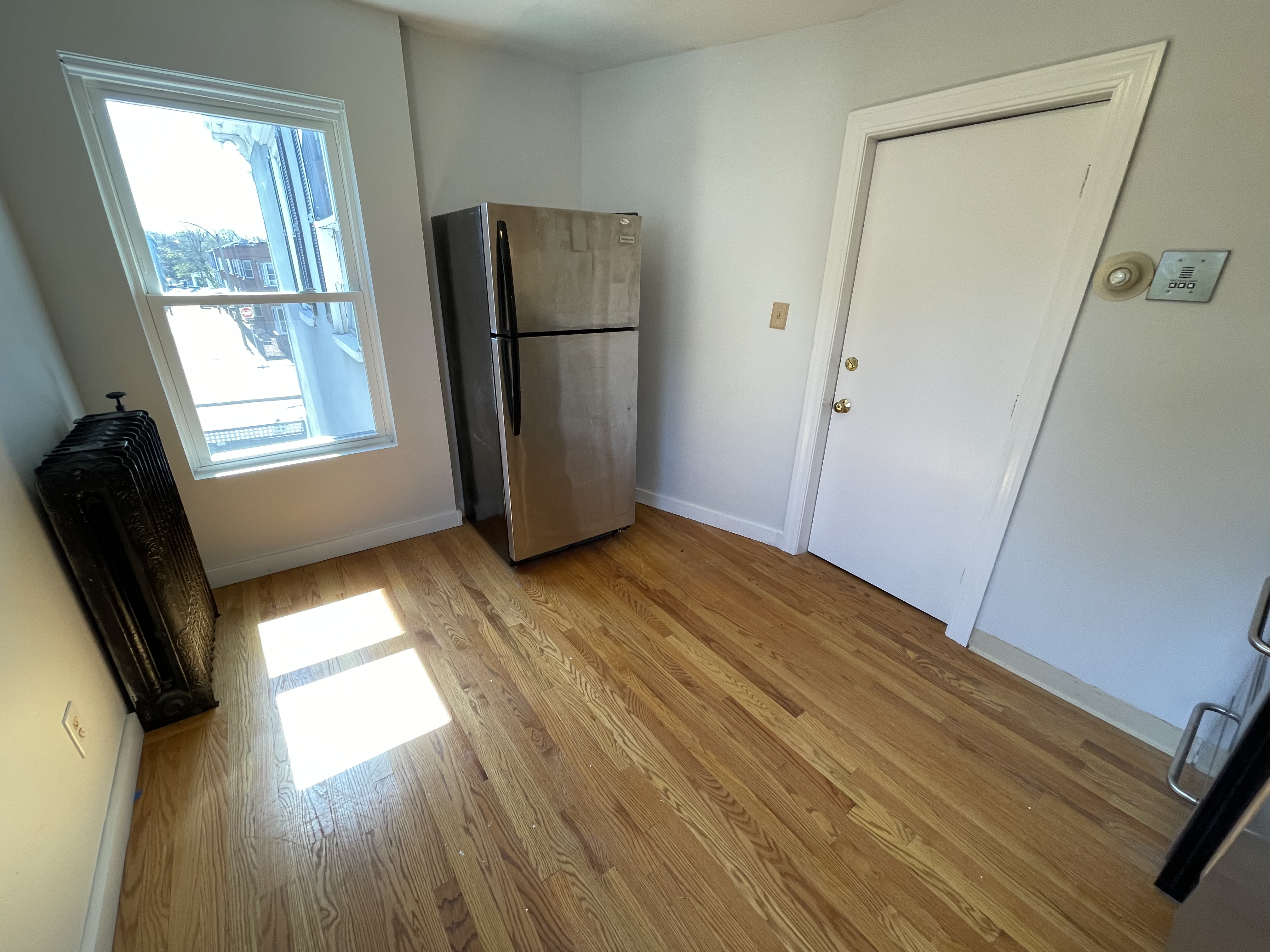 381 Dorchester St, South Boston