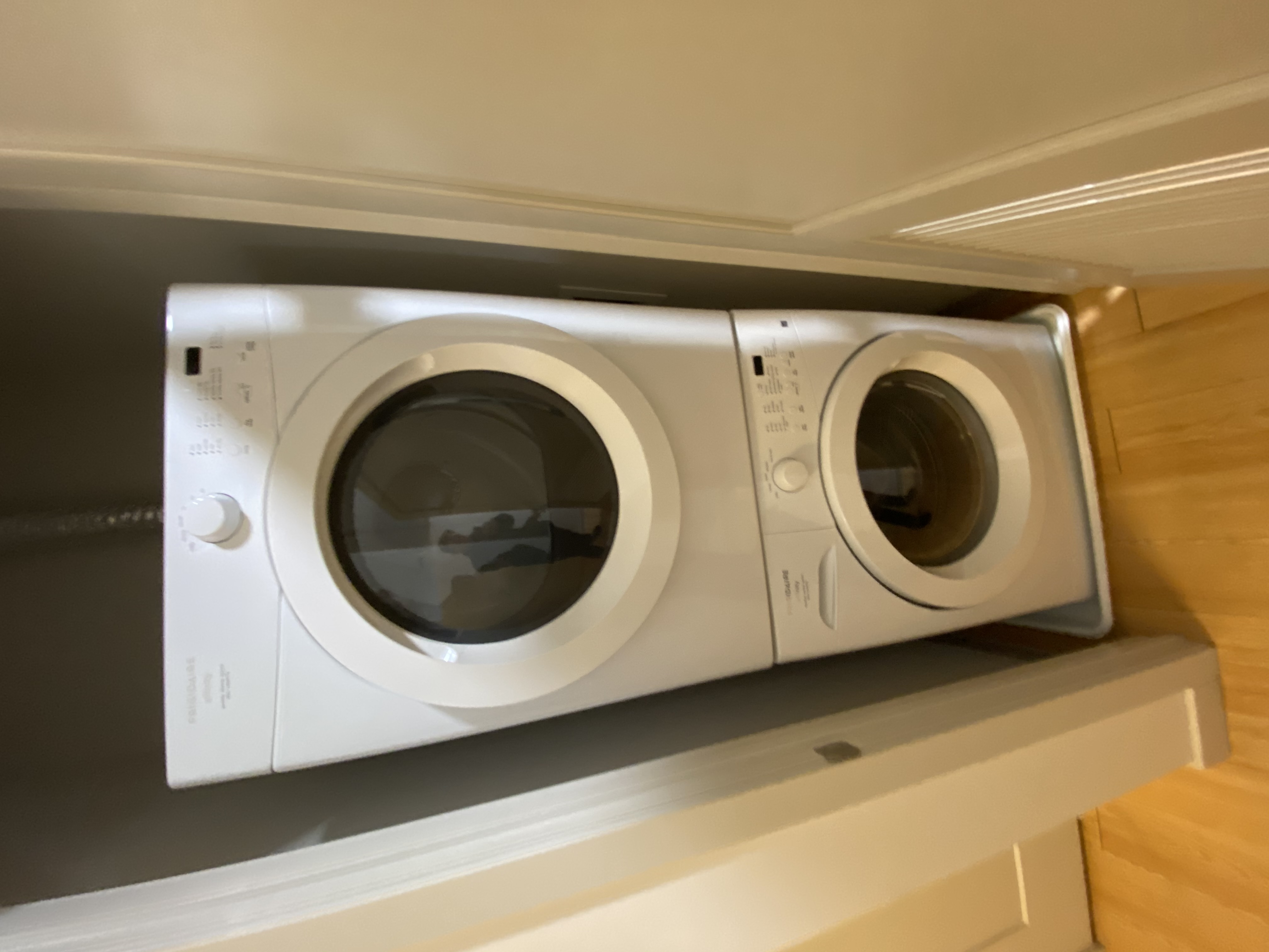 320 D St, South Boston