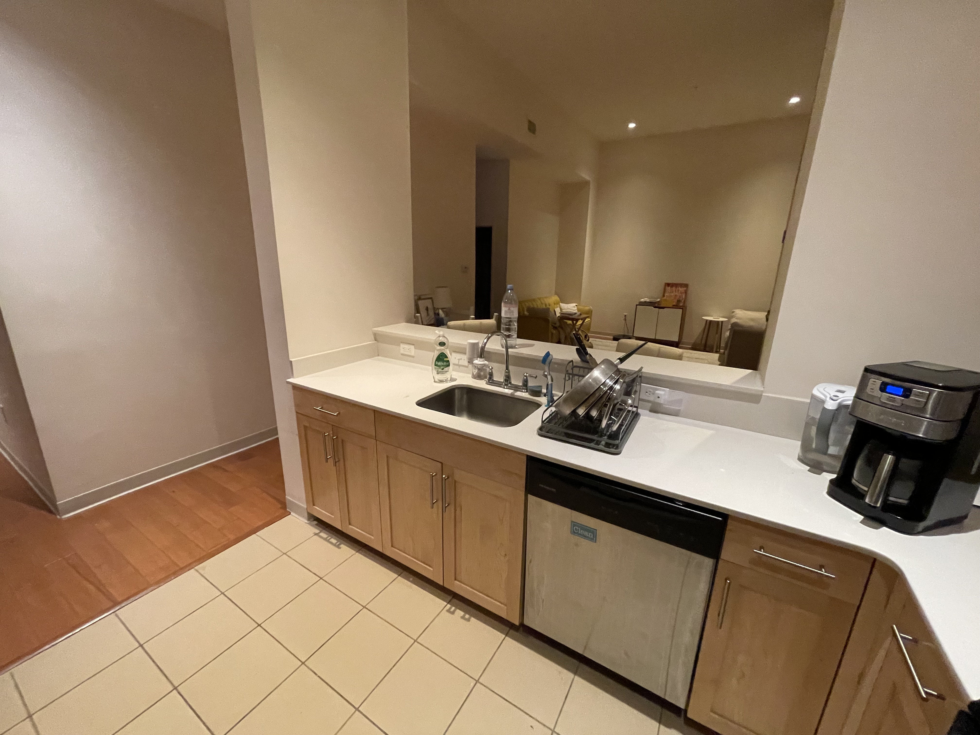 407 Washington St, Downtown