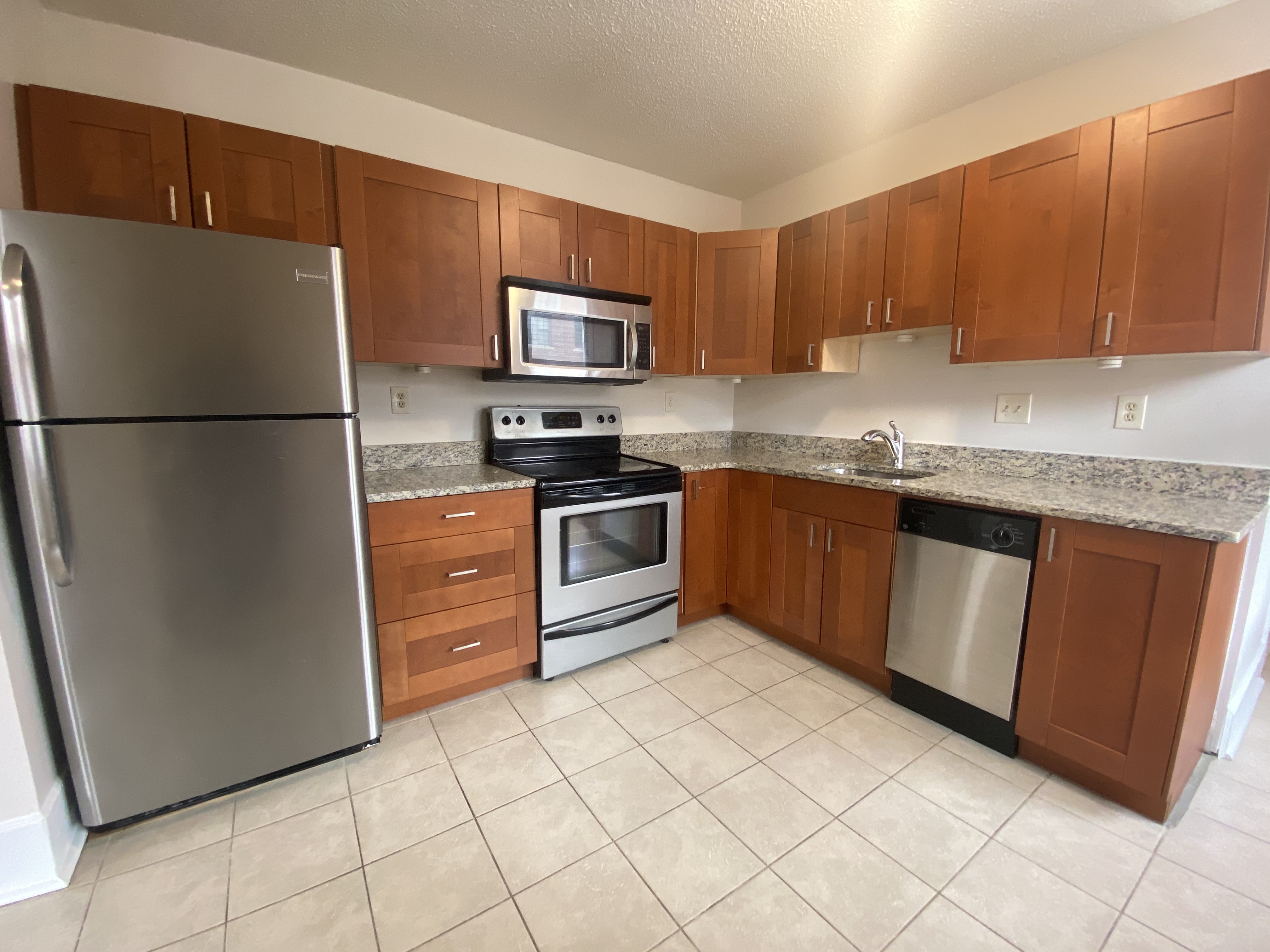 128 Hemenway St, Fenway