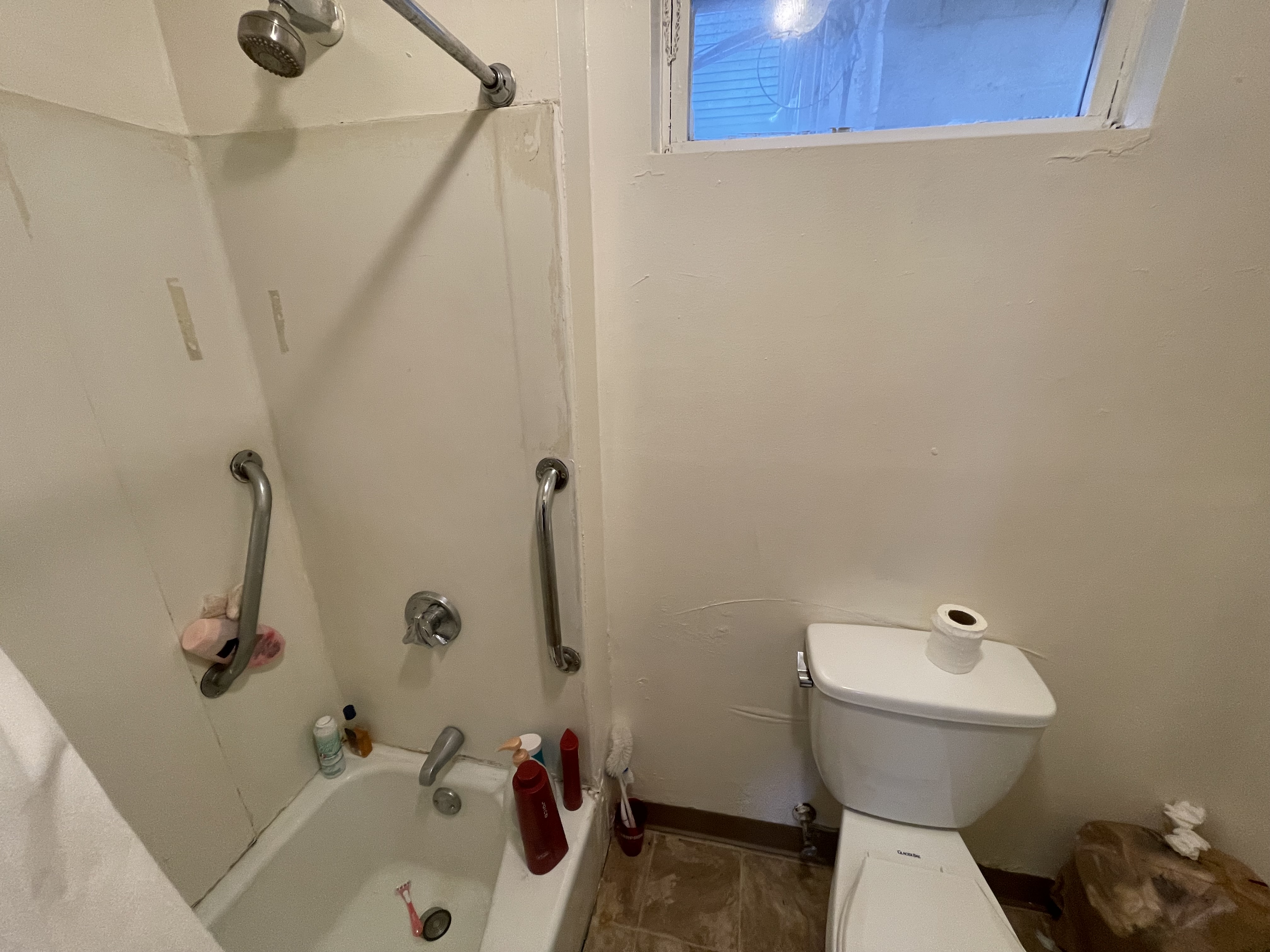 218 8th St, South Boston