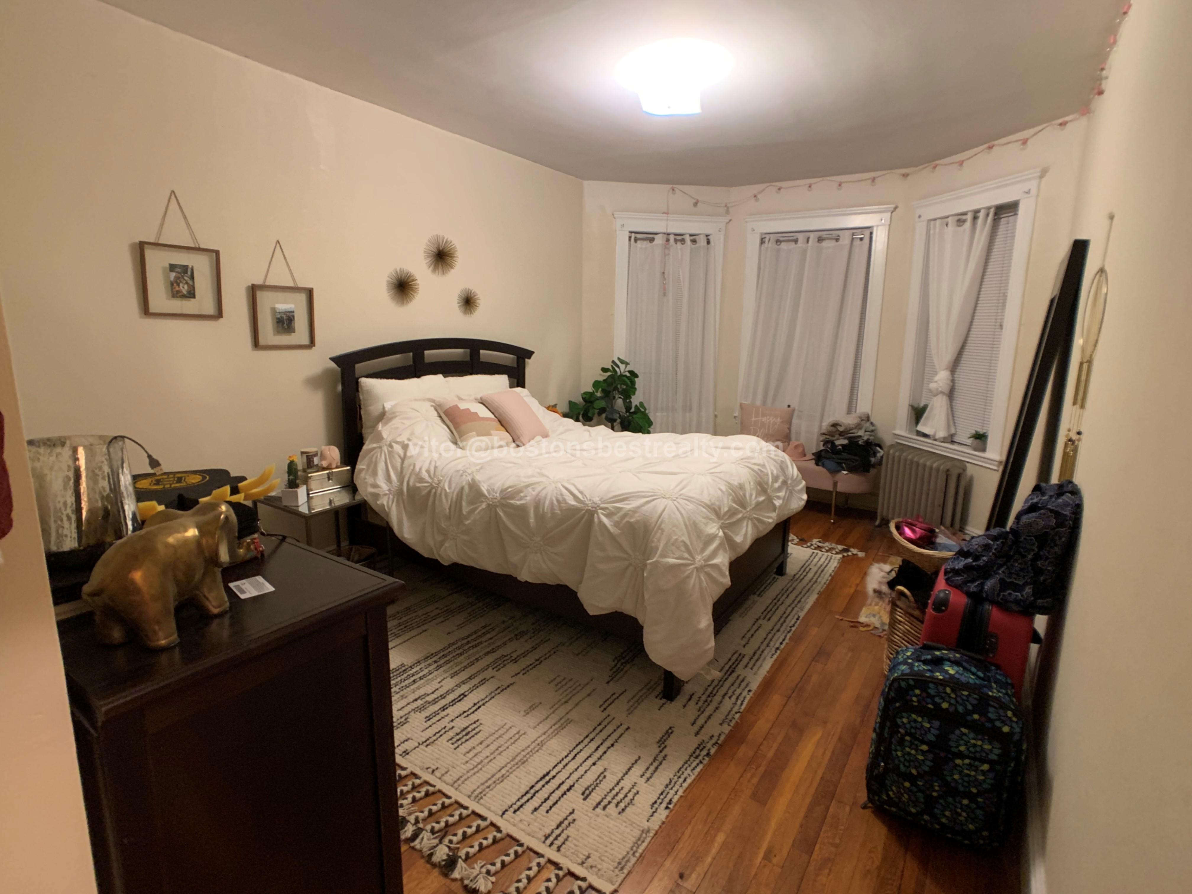 233 Kelton St, Allston